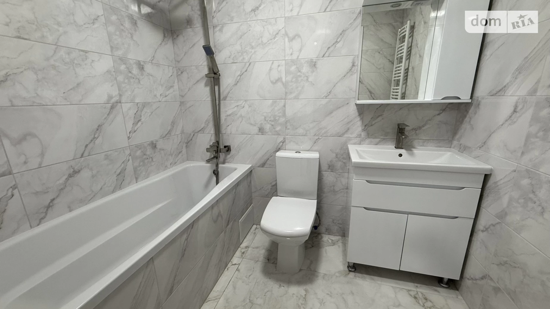 2-кімнатна квартира 57 кв. м у Тернополі, цена: 73500 $ - фото 4