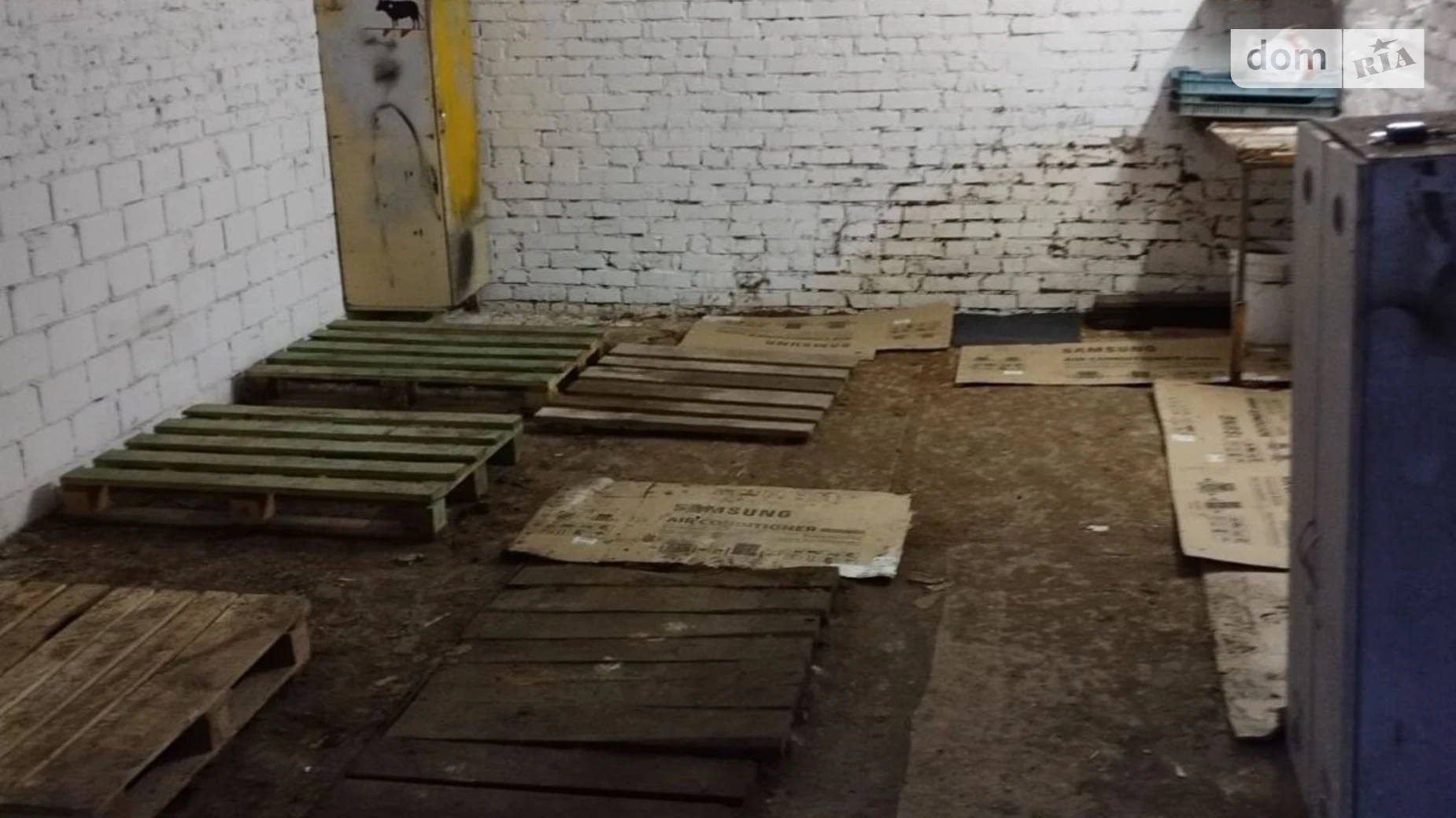 Сдается в аренду место в гаражном кооперативе под легковое авто на 50 кв. м, цена: 7000 грн - фото 3