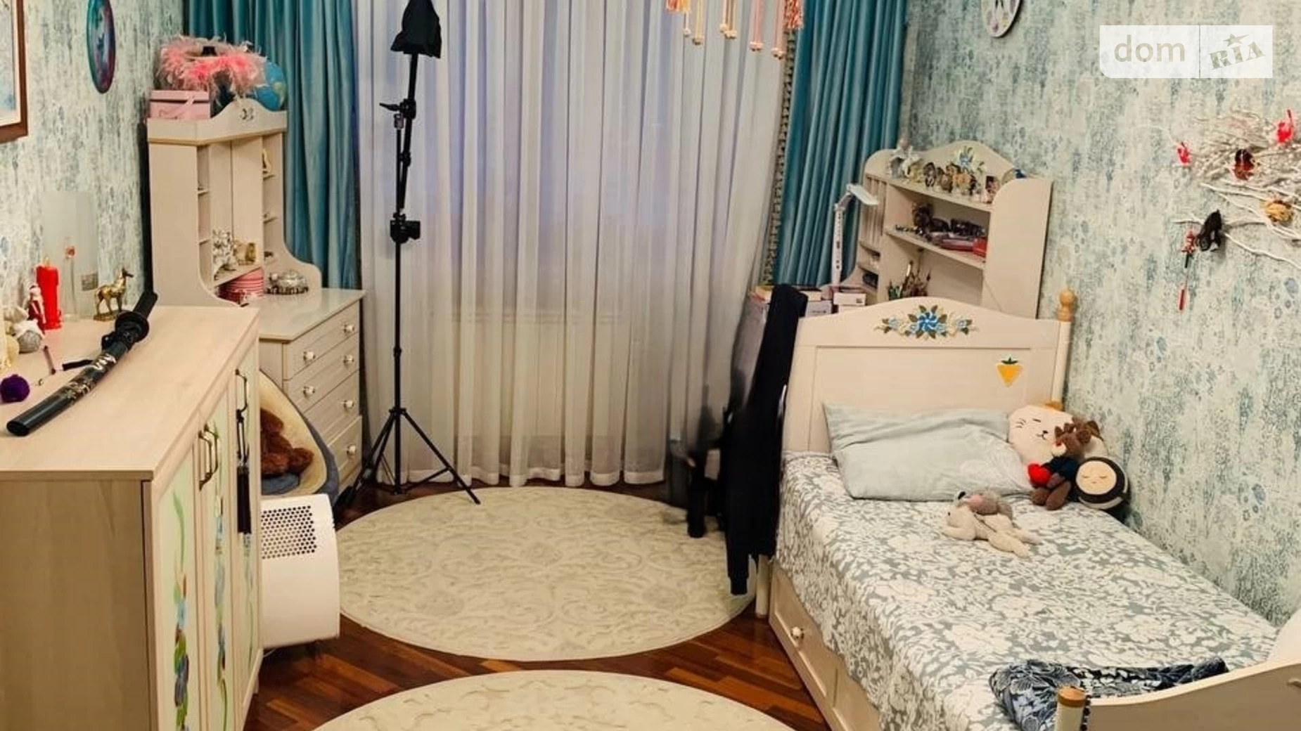 Продається 3-кімнатна квартира 127.1 кв. м у Києві, вул. Ахматової Анни, 13 - фото 4