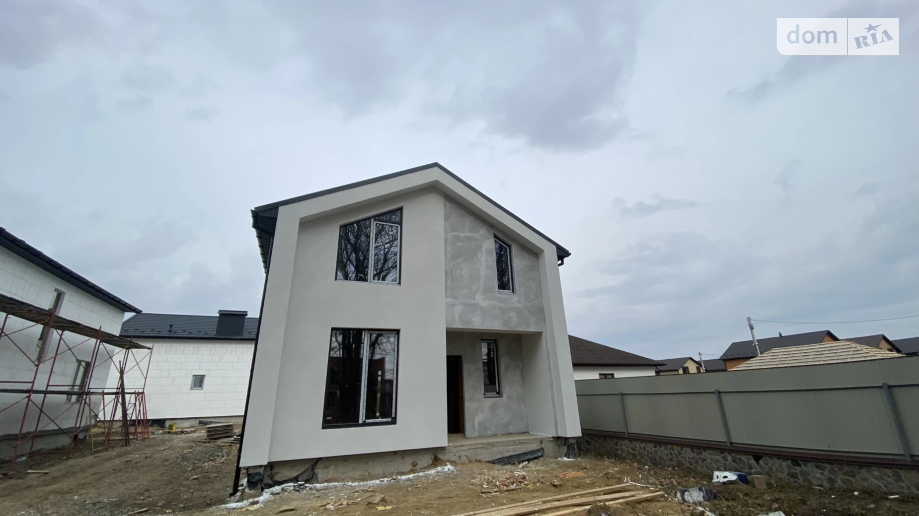 Продается дом на 2 этажа 125 кв. м с бассейном, цена: 100000 $ - фото 2