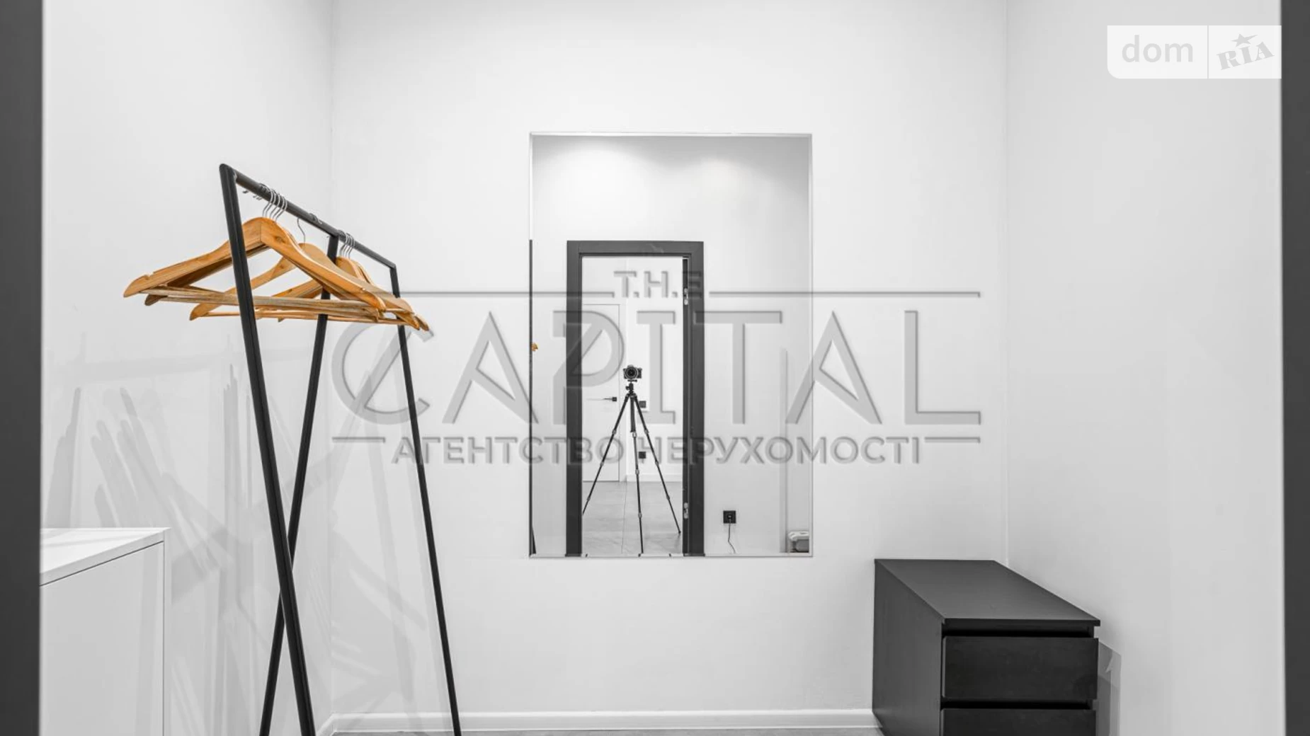 Здається в оренду офіс 149 кв. м в бізнес-центрі, цена: 2600 $ - фото 2