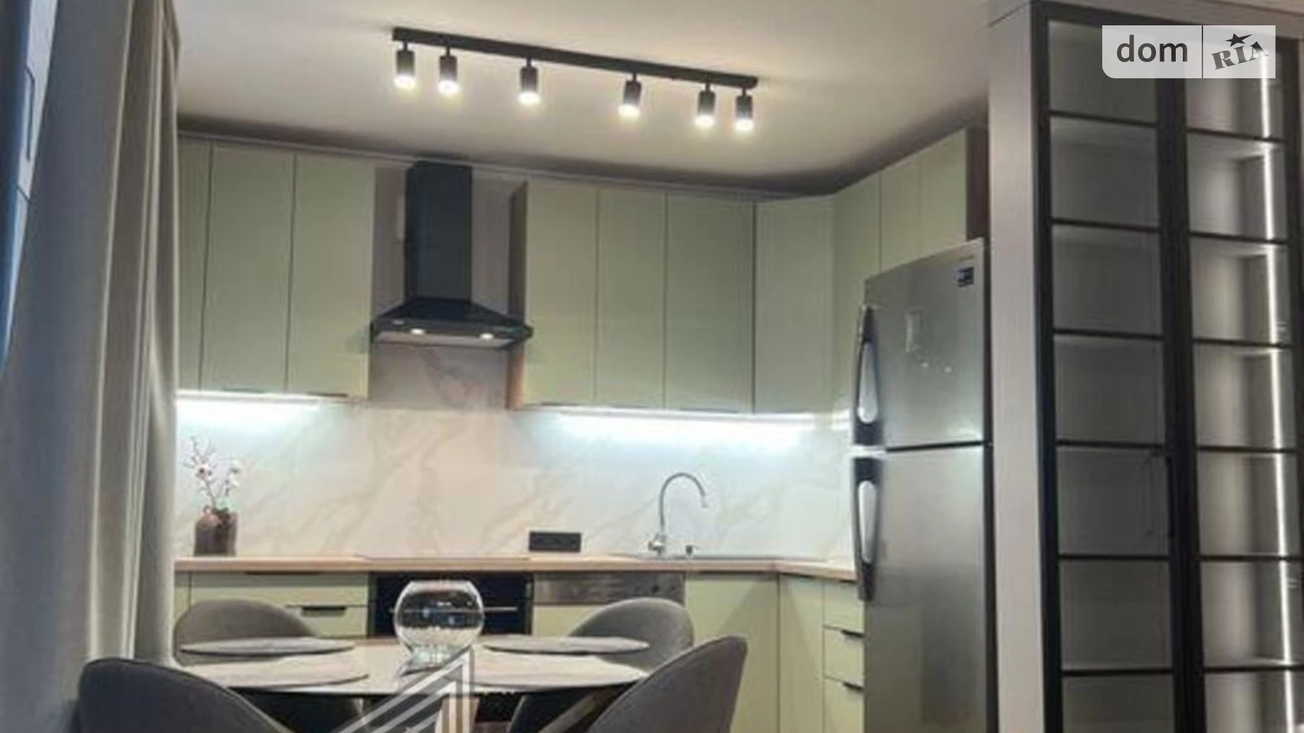 Продается 1-комнатная квартира 42 кв. м в Киеве, ул. Урловская, 23Б - фото 2