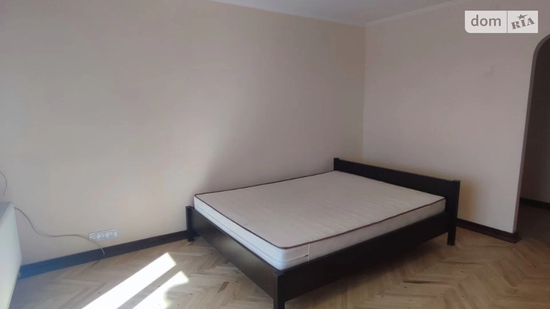Продается 2-комнатная квартира 49.3 кв. м в Ивано-Франковске, цена: 52500 $ - фото 2