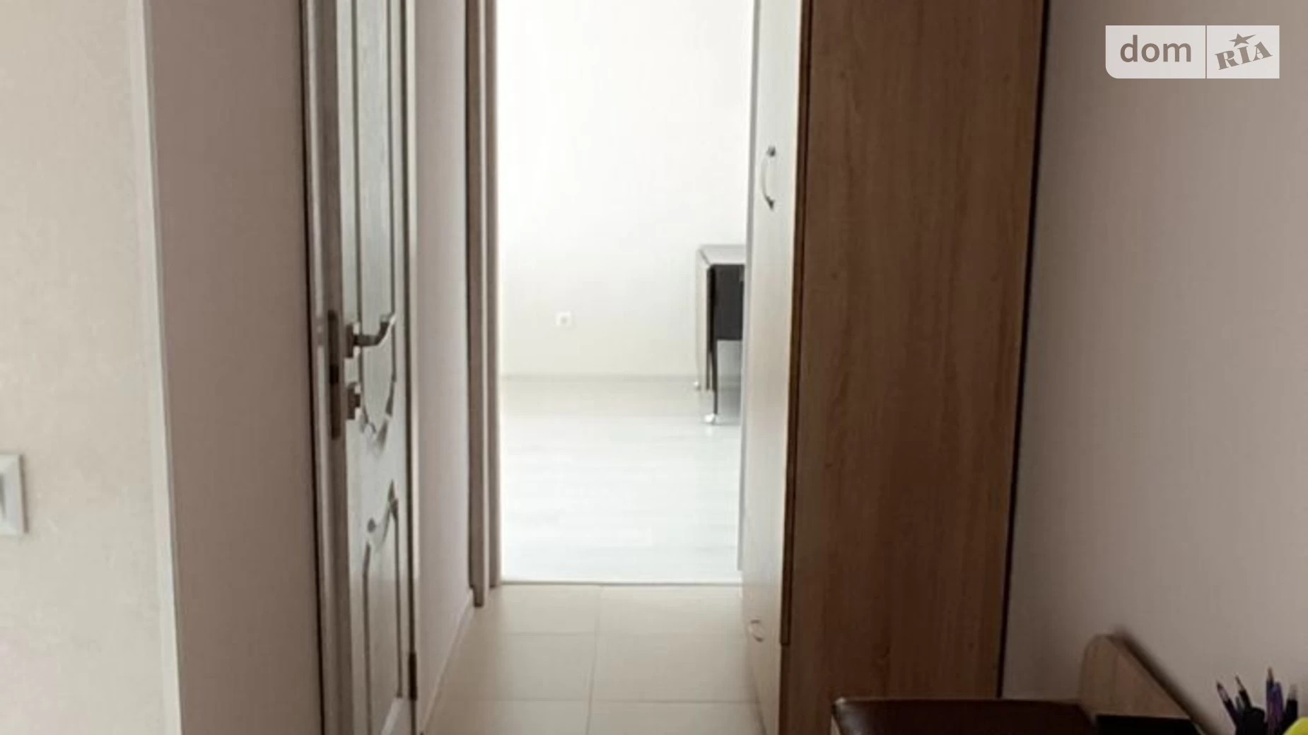 Продается 2-комнатная квартира 45.4 кв. м в Киеве, ул. Зодчих, 40 - фото 2