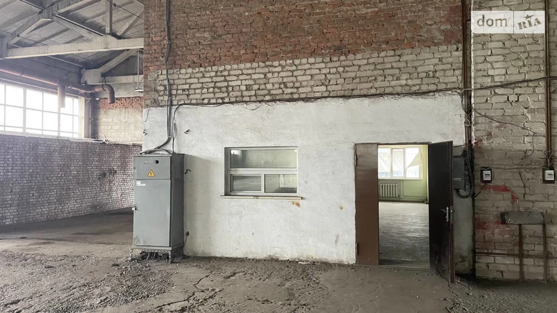 Сдается в аренду объект сферы услуг 1710 кв. м в 1-этажном здании, цена: 136640 грн - фото 5