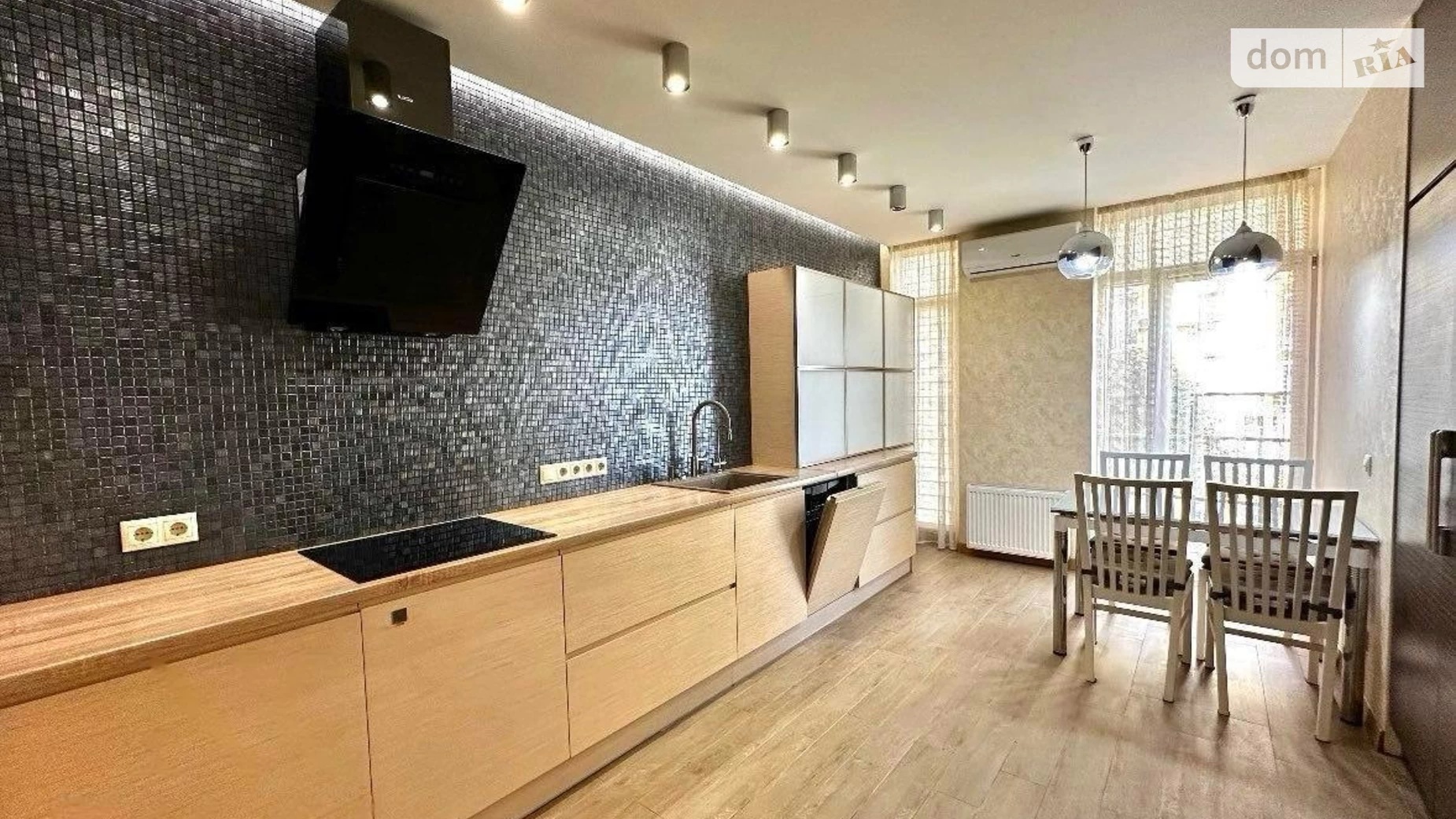 Продається 3-кімнатна квартира 87 кв. м у Києві, вул. Регенераторна, 4 корпус 11 - фото 3