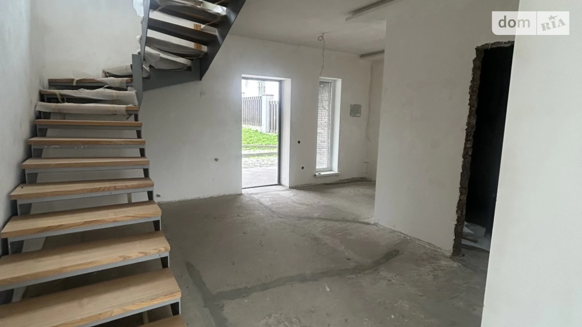 Продается дом на 2 этажа 163 кв. м с бассейном, цена: 113999 $ - фото 4