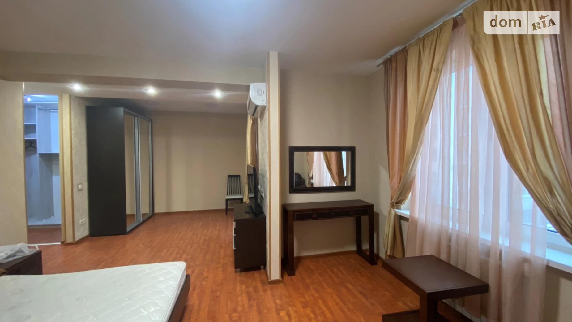 Сдается в аренду 5-комнатная квартира 258 кв. м в Киеве, ул. Освиты, 14А - фото 4