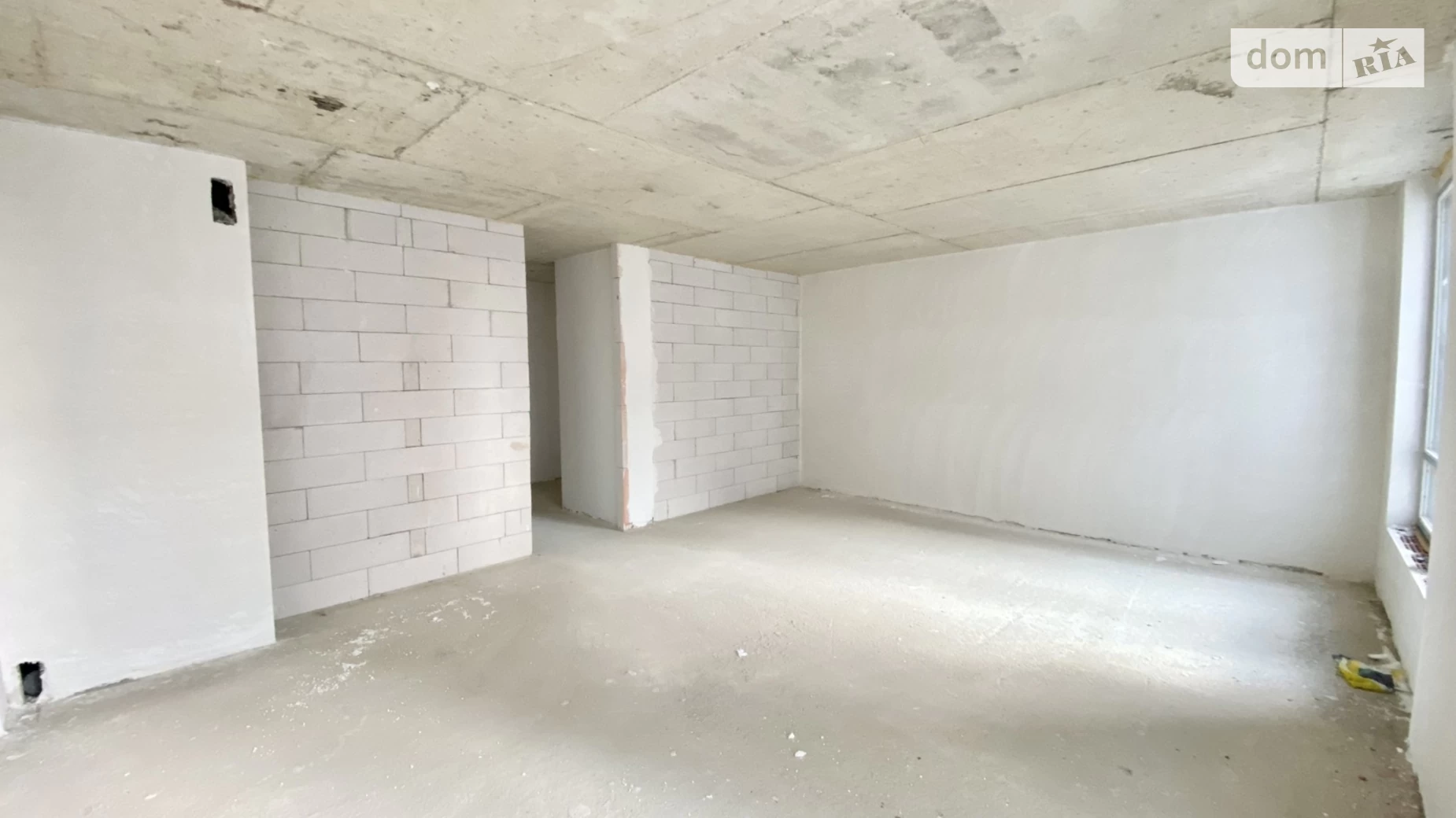 Продается 3-комнатная квартира 92 кв. м в Ивано-Франковске, ул. Ленкавского, 34 - фото 4