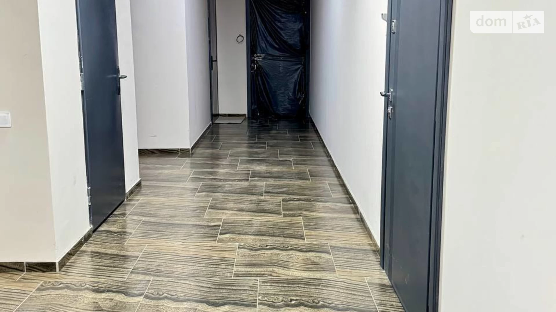 Продается 1-комнатная квартира 98.9 кв. м в Днепре, цена: 94000 $ - фото 2