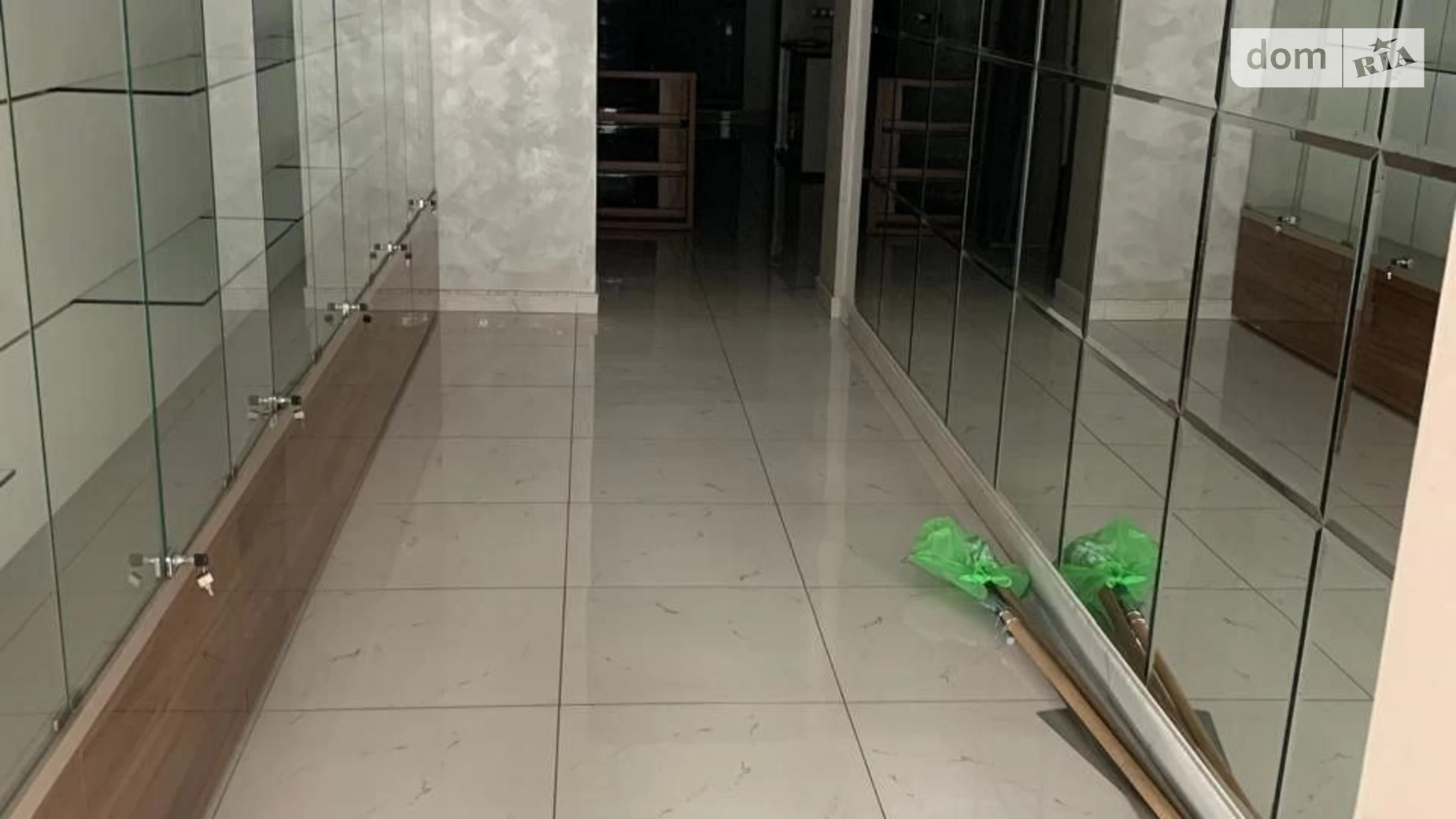 просп. Свободи Центр Ужгород, цена: 159000 $ - фото 3