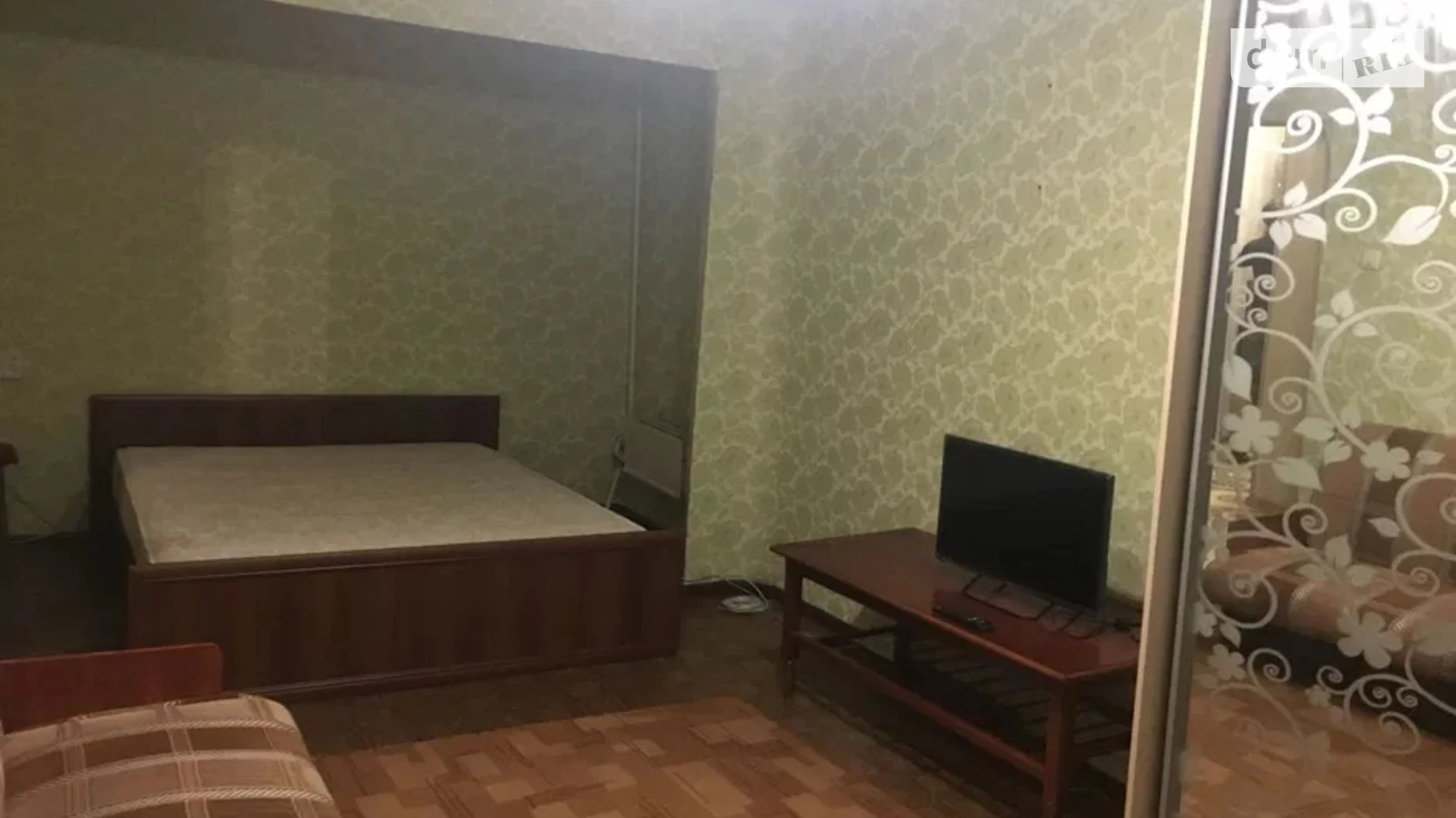 Продается 1-комнатная квартира 39 кв. м в Харькове, ул. Защитников Неба(Тобольская), 46В - фото 2