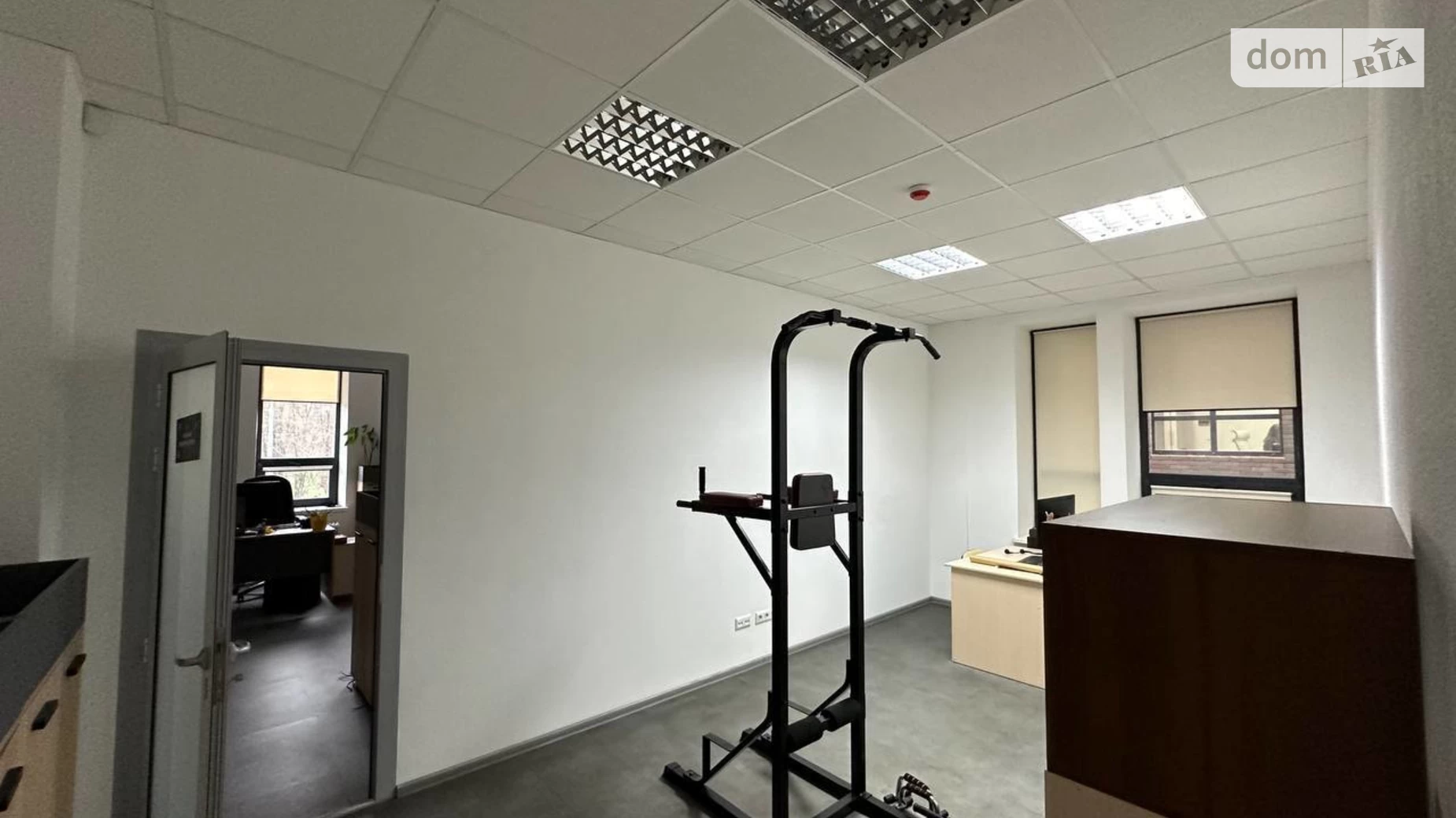 Здається в оренду офіс 325 кв. м в бізнес-центрі, цена: 4225 $ - фото 2