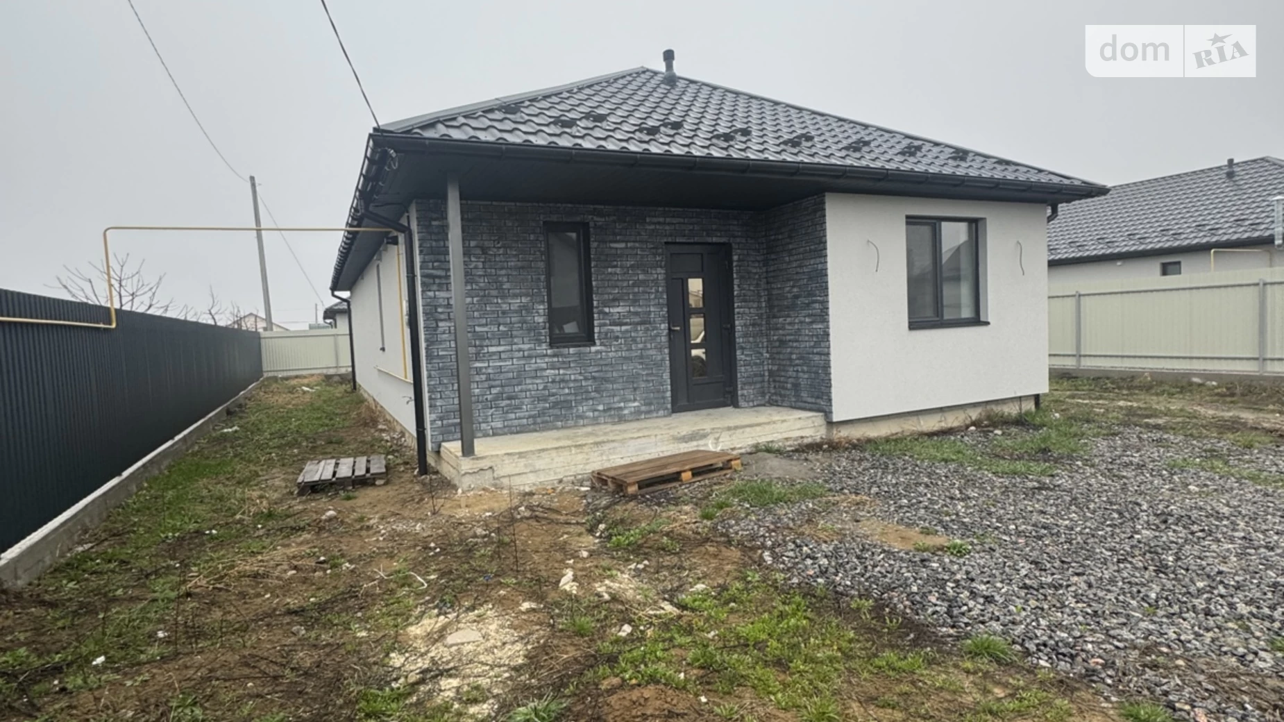 Продається одноповерховий будинок 100 кв. м з садом, цена: 75000 $ - фото 2