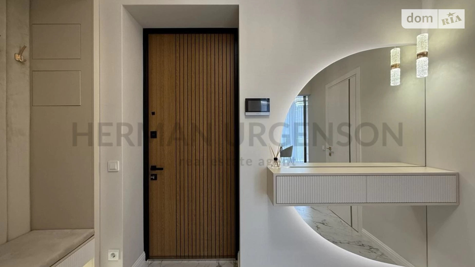 Продается 1-комнатная квартира 50 кв. м в Ужгороде, ул. Легоцкого - фото 5