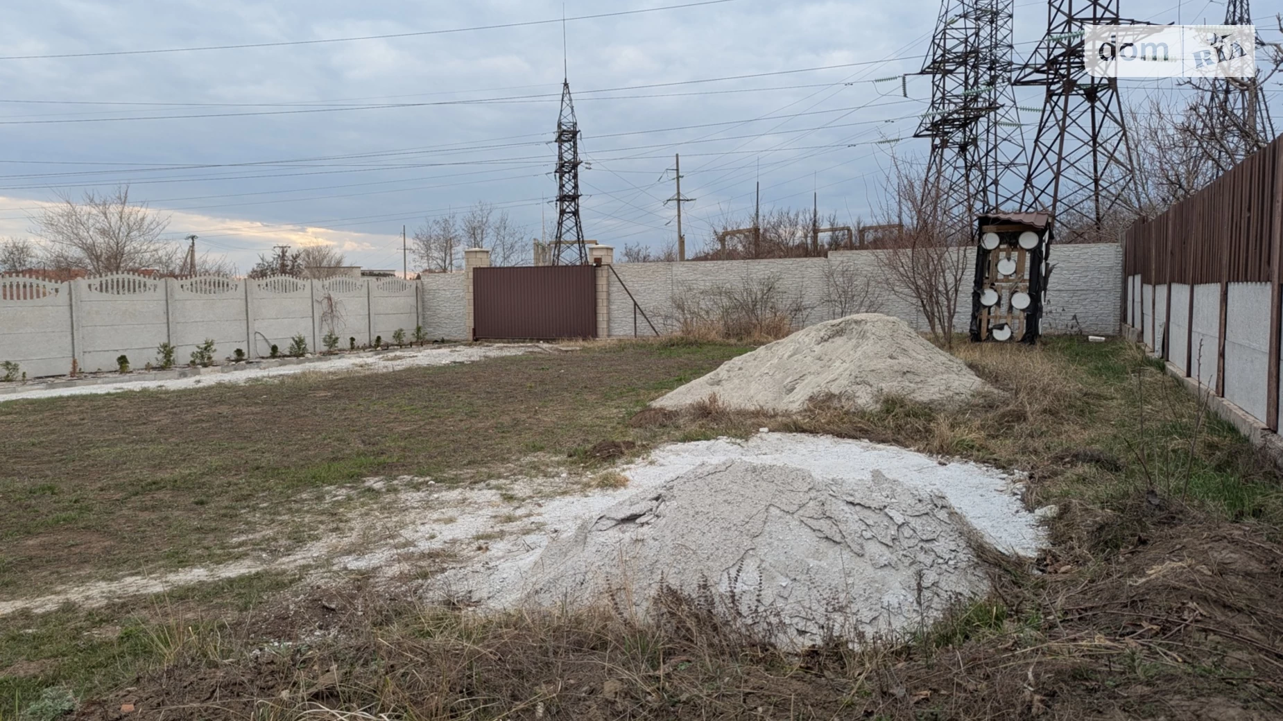 Продается дом на 2 этажа 240 кв. м с гаражом, цена: 123000 $ - фото 5