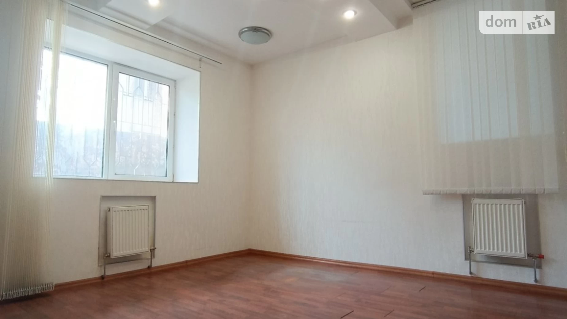 Сдается в аренду офис 203 кв. м в бизнес-центре, цена: 50000 грн - фото 4