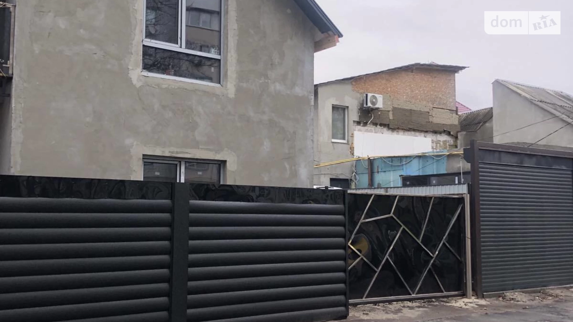 Продается дом на 2 этажа 132 кв. м с участком, цена: 130000 $ - фото 2