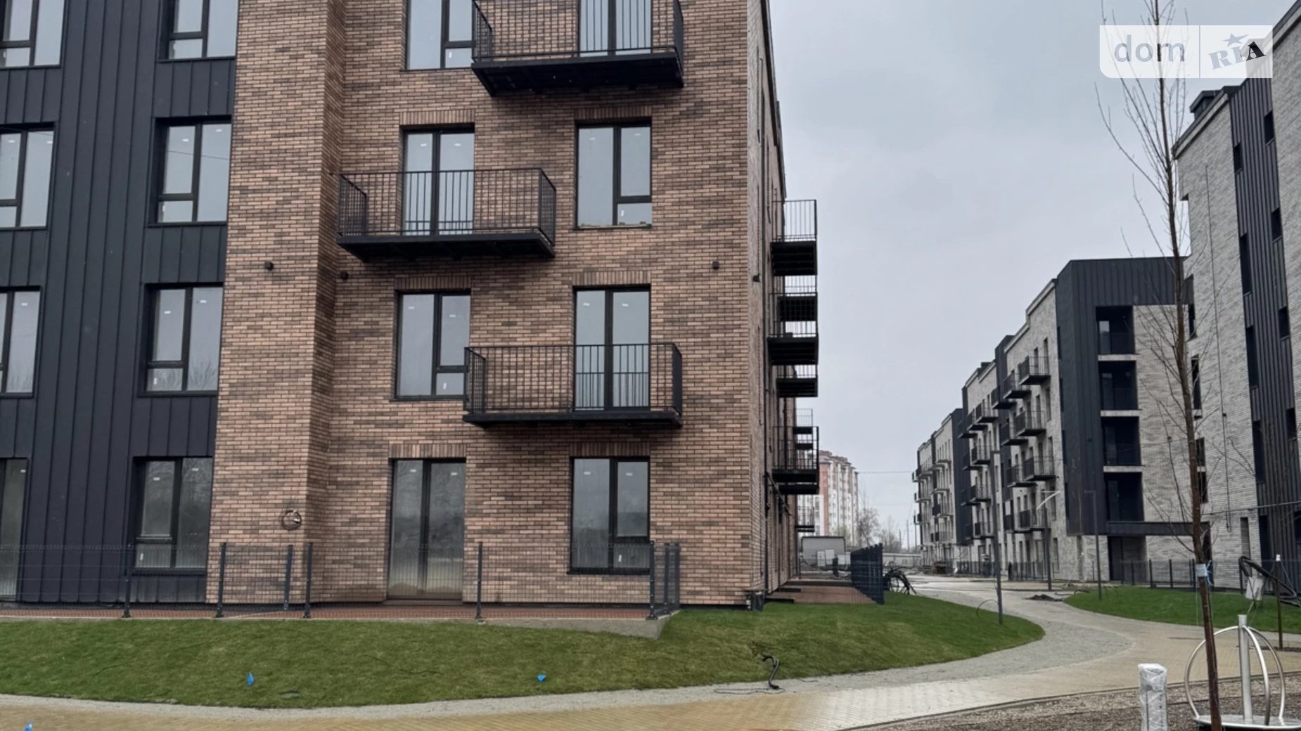 Продается 1-комнатная квартира 33.5 кв. м в Криховцах, ул. 24-го Августа - фото 2