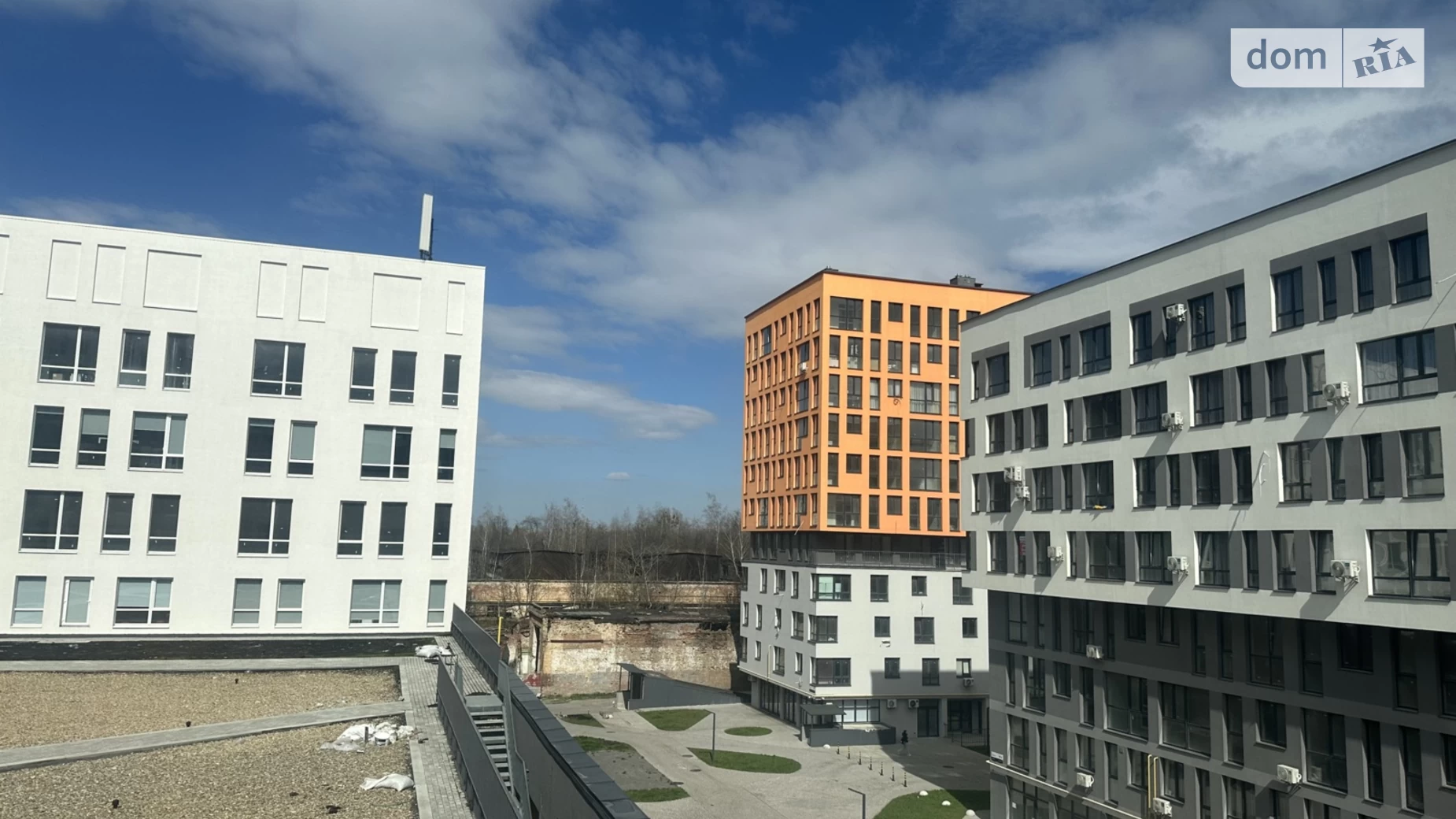Продается 2-комнатная квартира 87.4 кв. м в Львове, ул. Стрыйская, 45 - фото 2