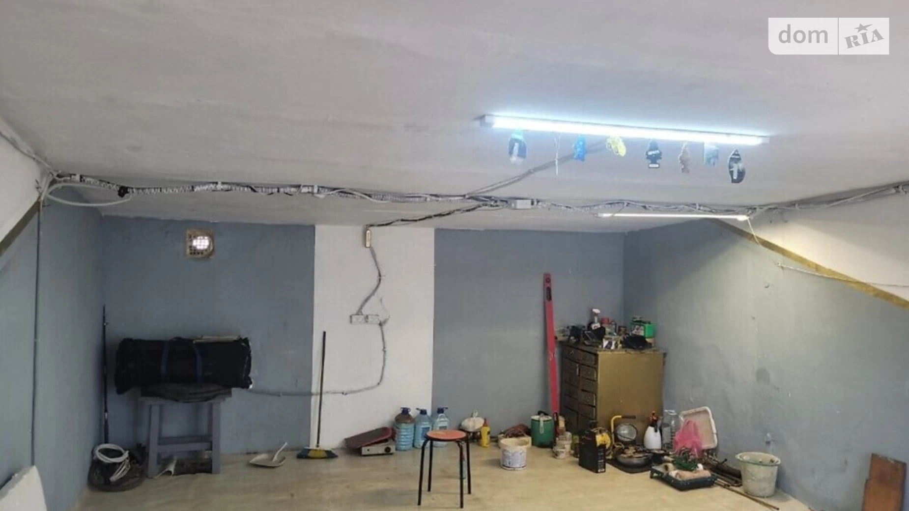 Продается отдельно стоящий гараж под легковое авто на 25 кв. м, цена: 20000 $ - фото 4