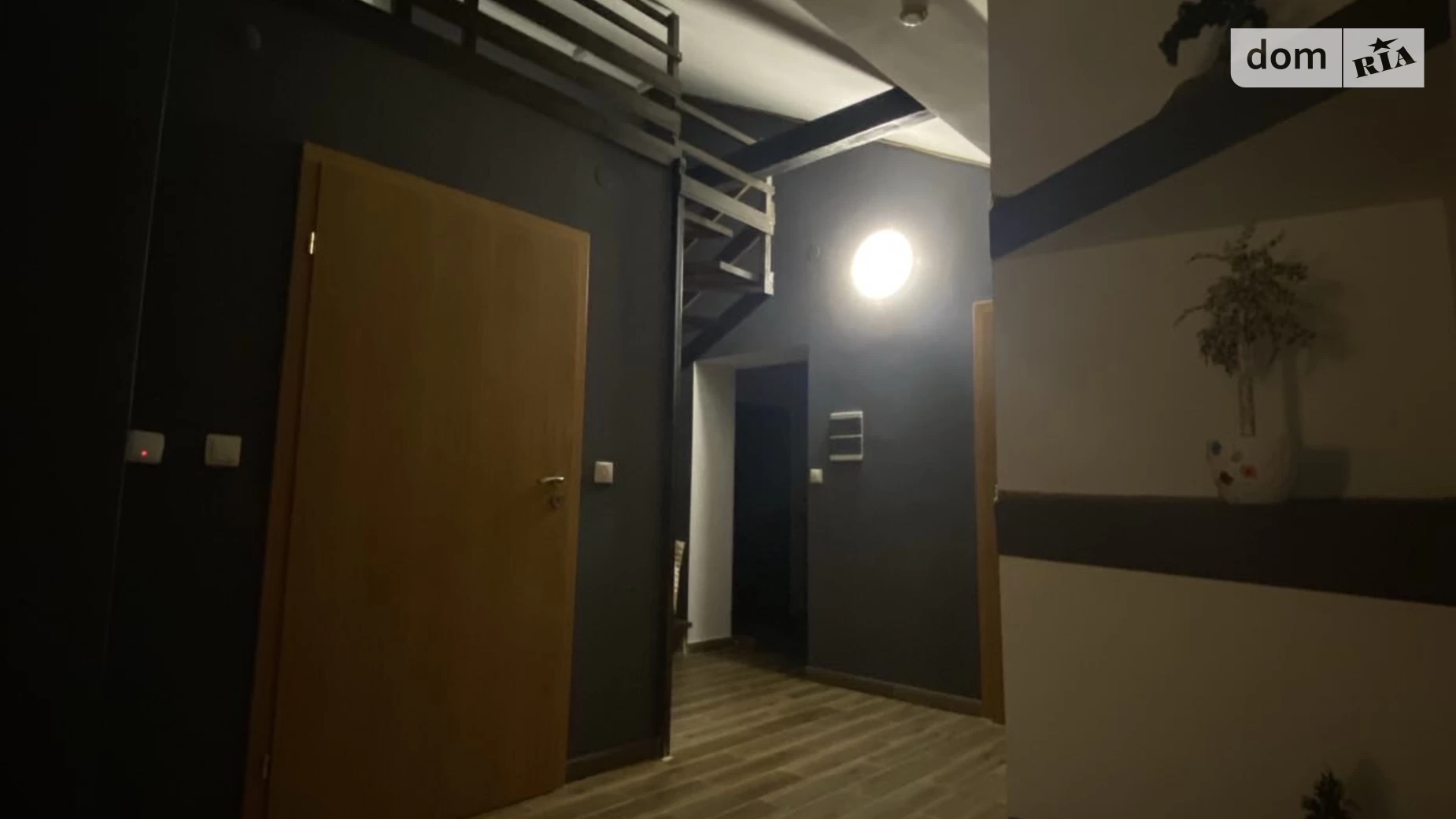 Продается 3-комнатная квартира 90 кв. м в Ужгороде, ул. Вишневая(Осипенко), 22 - фото 3
