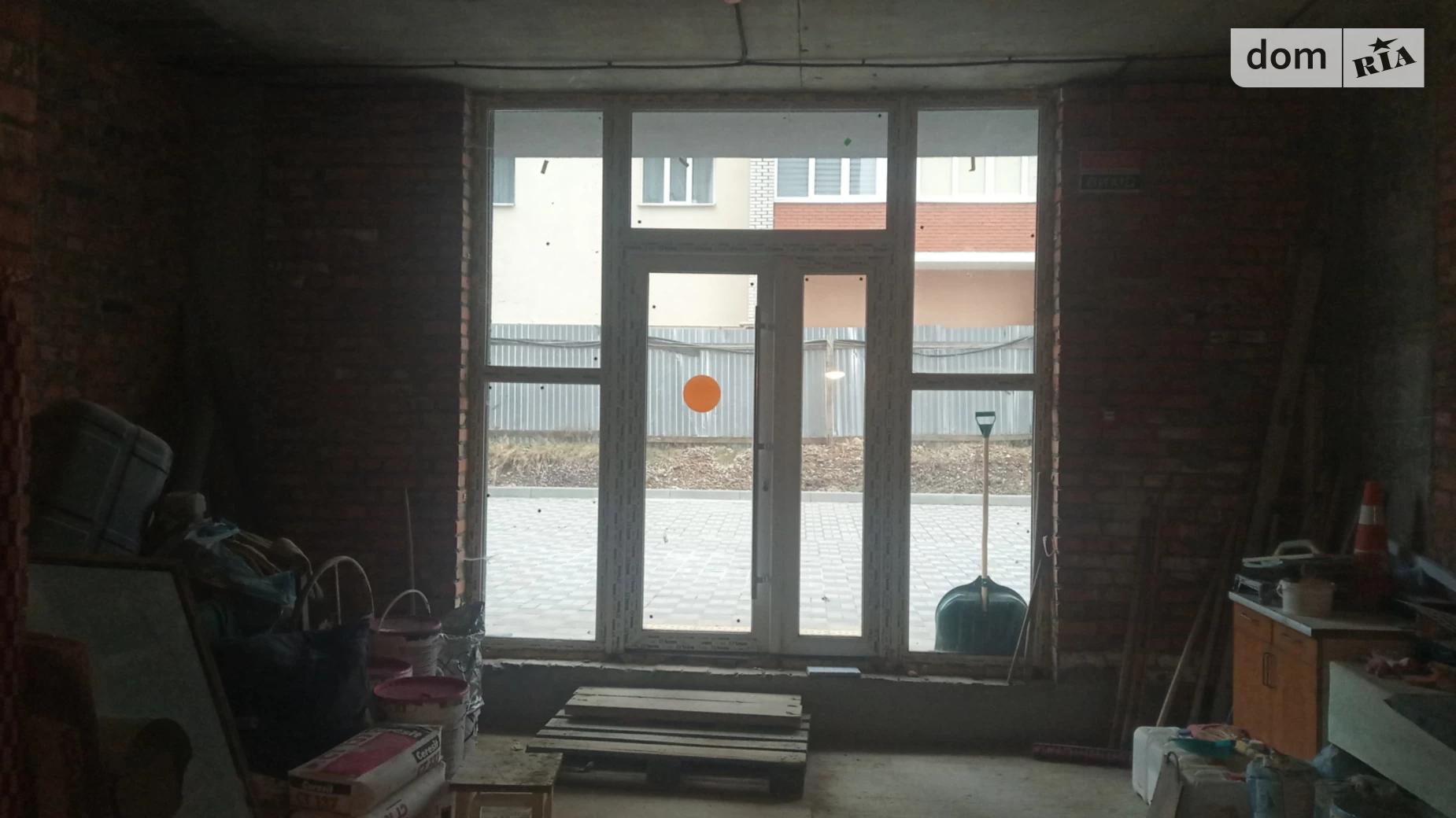 Продається приміщення вільного призначення 33.8 кв. м в 8-поверховій будівлі, цена: 30420 $ - фото 3