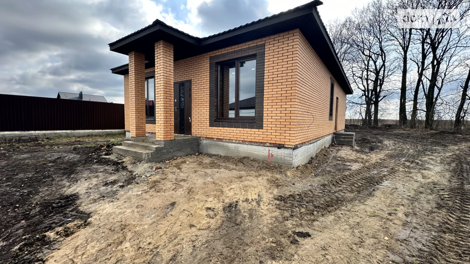 Продается одноэтажный дом 101 кв. м с участком, цена: 81000 $ - фото 2