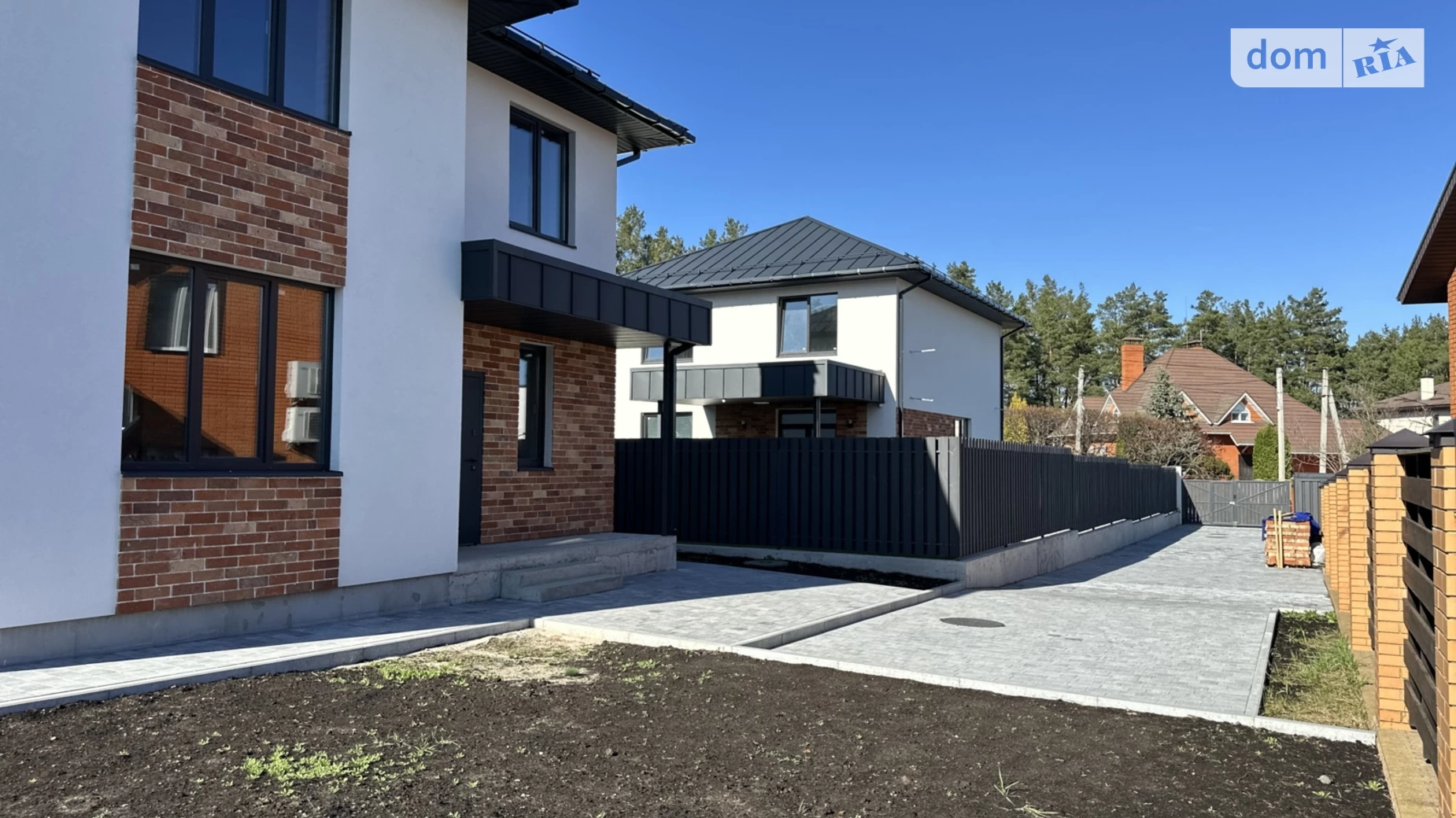 Продается дом на 2 этажа 130 кв. м с баней/сауной, цена: 165000 $ - фото 2