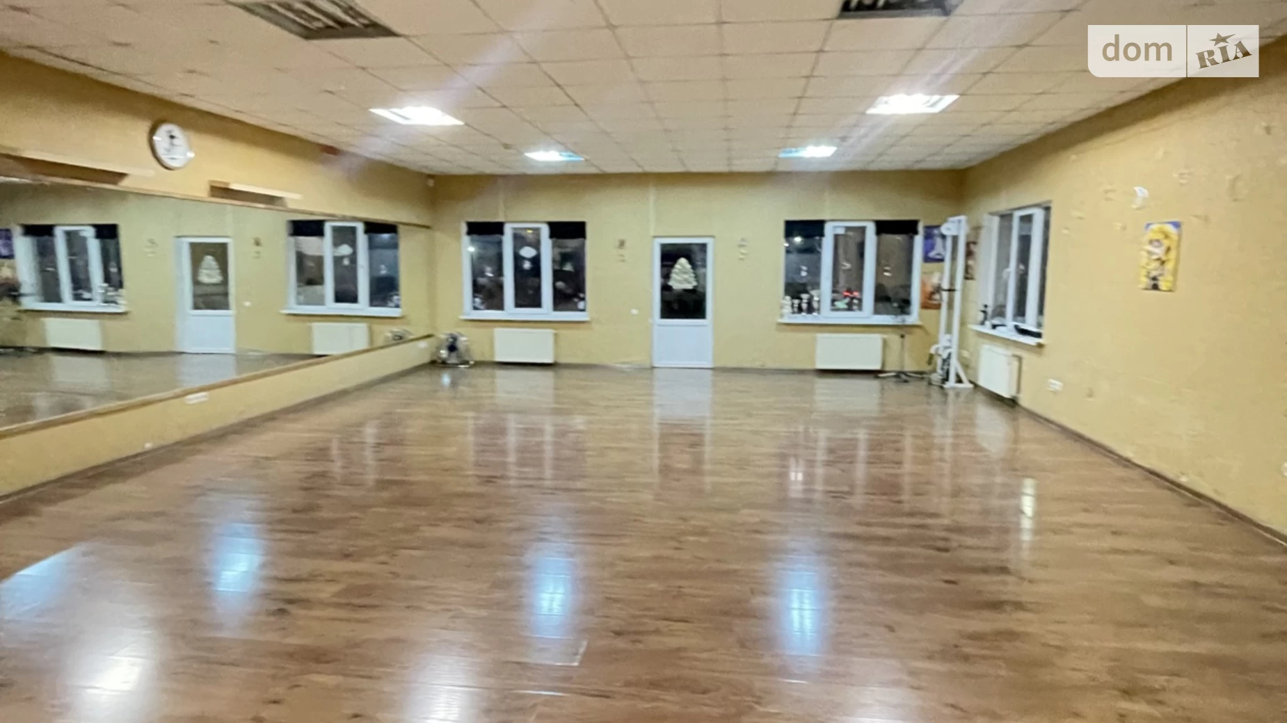 Здається в оренду приміщення вільного призначення 100 кв. м в 2-поверховій будівлі, цена: 1000 $ - фото 4