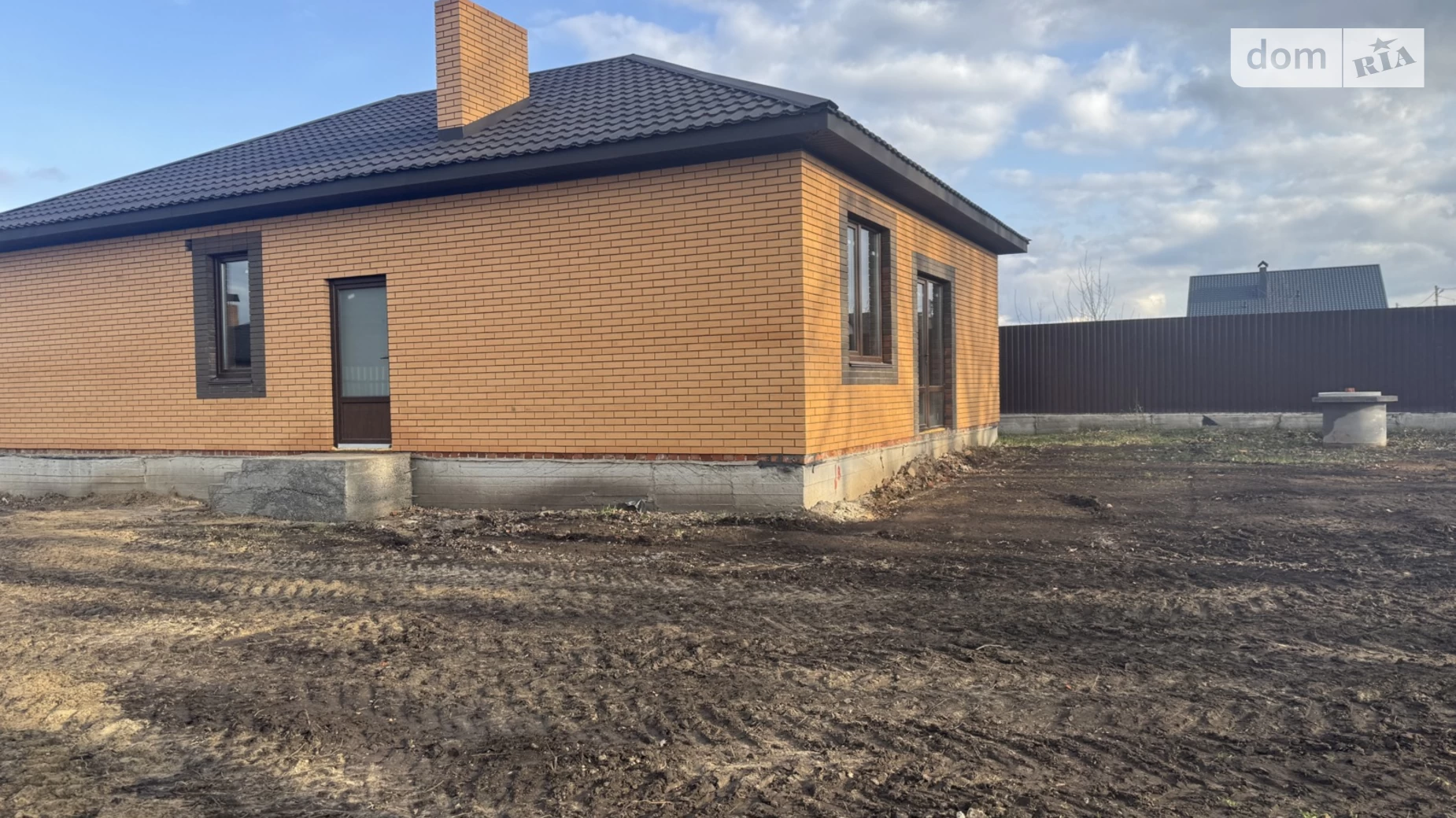 Продается одноэтажный дом 100 кв. м с мансардой, цена: 88000 $ - фото 4