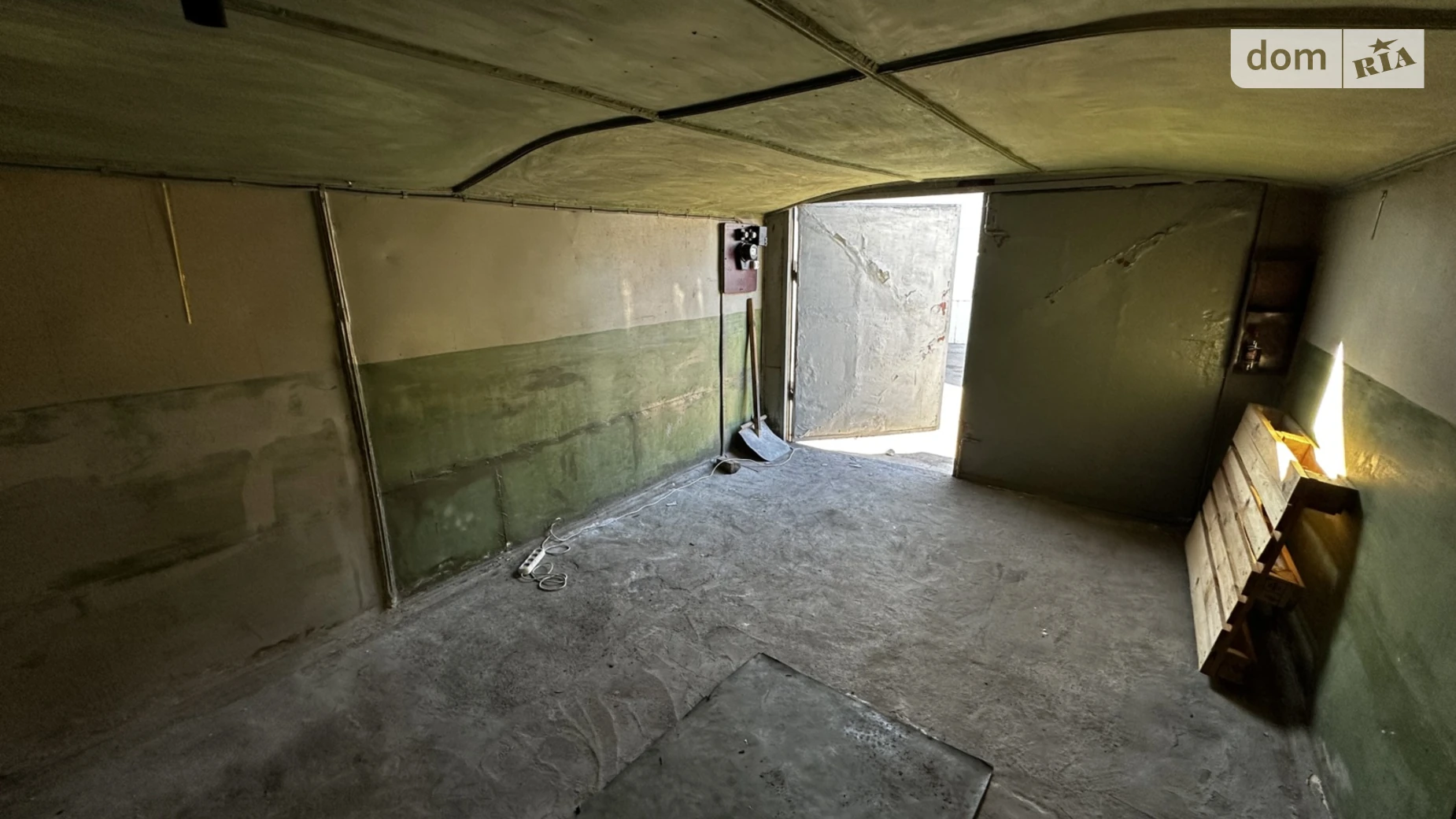 Продается место в гаражном кооперативе под легковое авто на 24 кв. м, цена: 4000 $ - фото 3