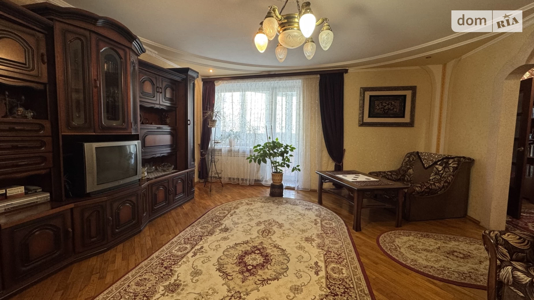 3-комнатная квартира 97.8 кв. м в Тернополе, бул. Вишневецкого Дмитрия - фото 3