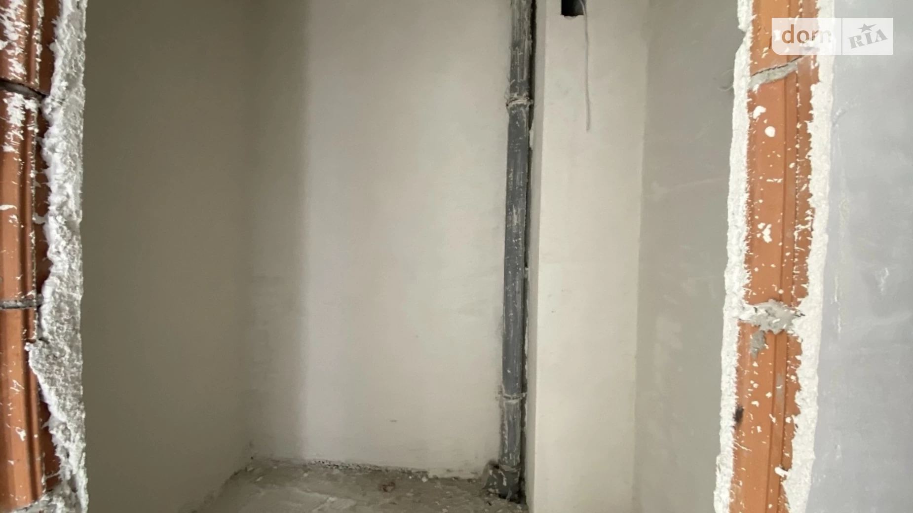 Продается 2-комнатная квартира 61 кв. м в Ивано-Франковске, ул. Гетьмана Ивана Мазепы, 160А - фото 2