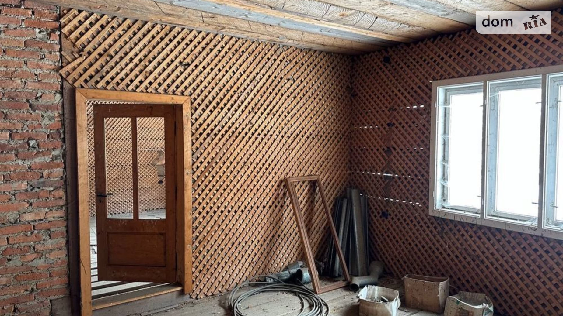 Продается дом на 2 этажа 250 кв. м с участком, цена: 30000 $ - фото 4