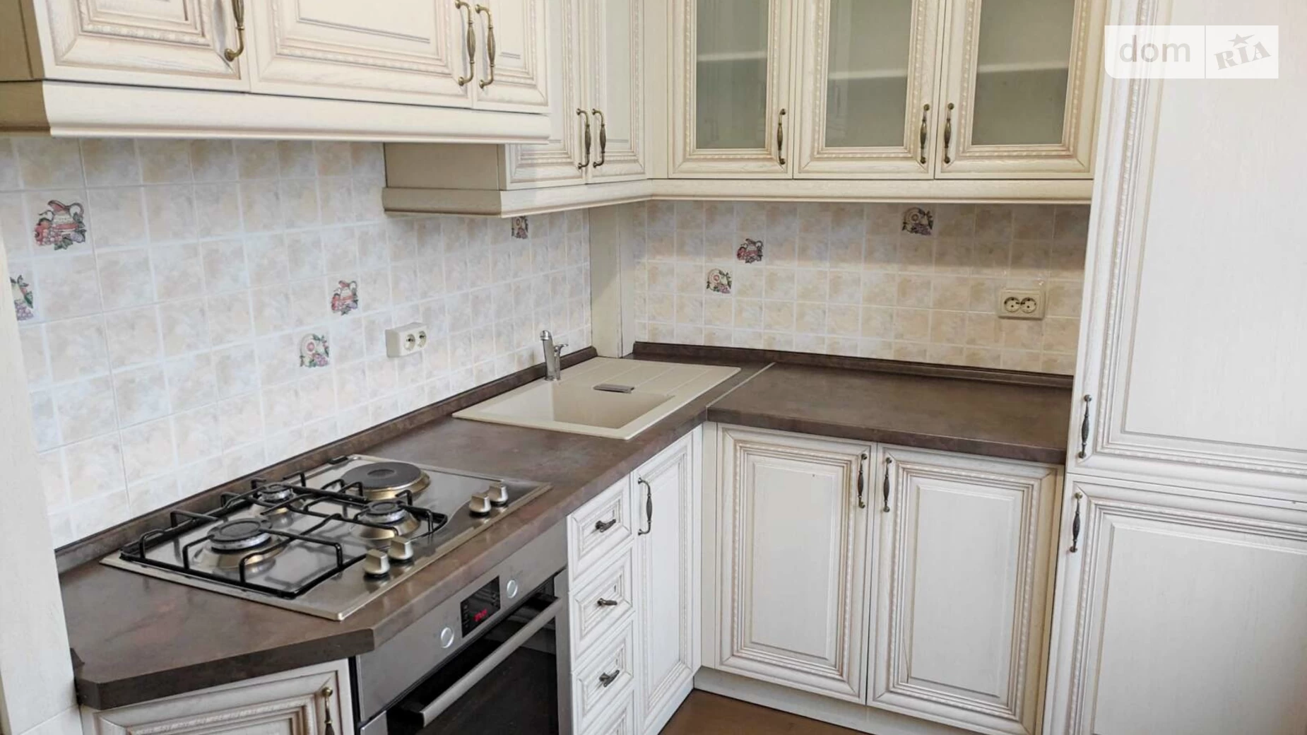Продается 2-комнатная квартира 55 кв. м в Ивано-Франковске, цена: 60000 $ - фото 2