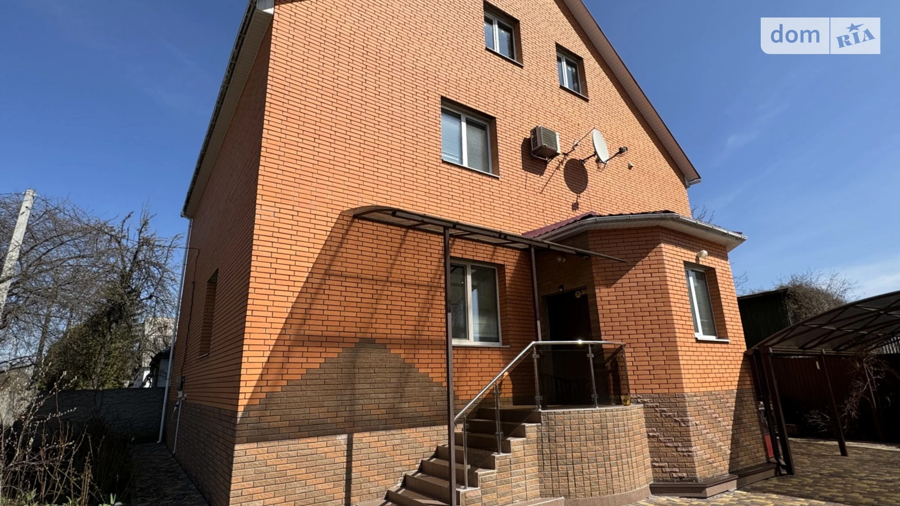 Продается дом на 2 этажа 215.7 кв. м с верандой, цена: 159000 $ - фото 2