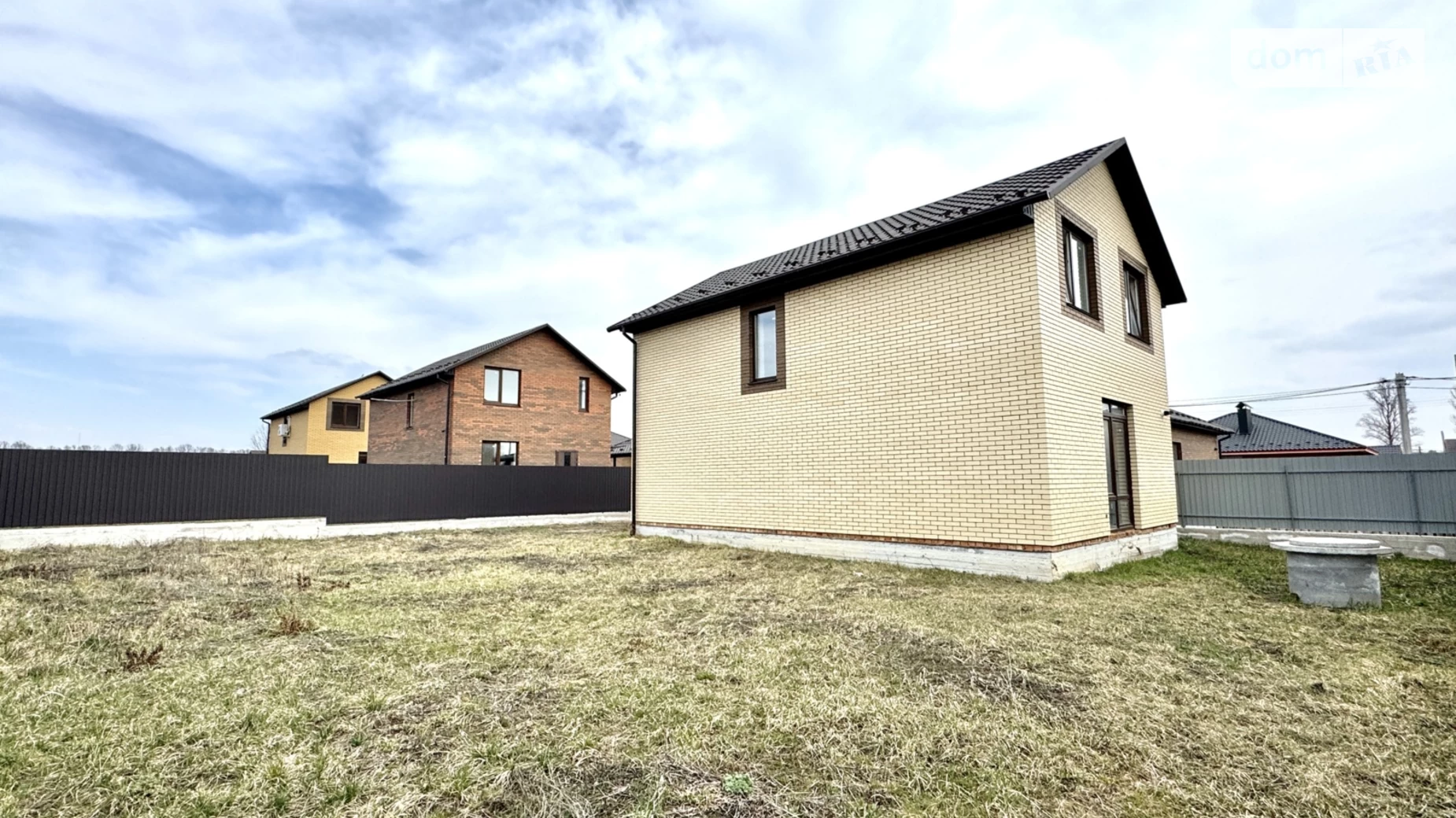Продается дом на 2 этажа 110 кв. м с мансардой, цена: 88000 $ - фото 2