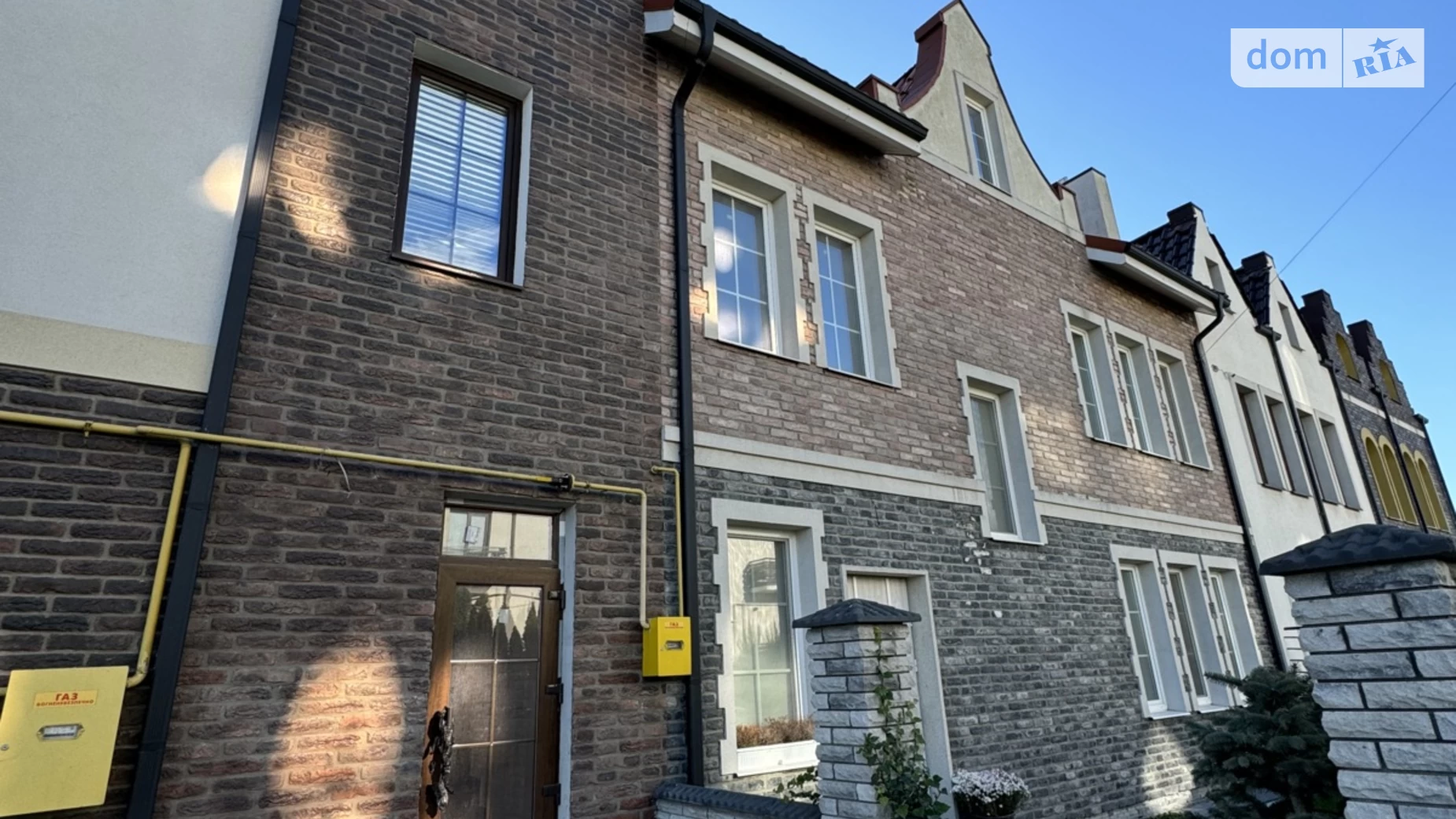 Продается 2-комнатная квартира 65 кв. м в Ровно, ул. Петра Григоренко, 18 - фото 2