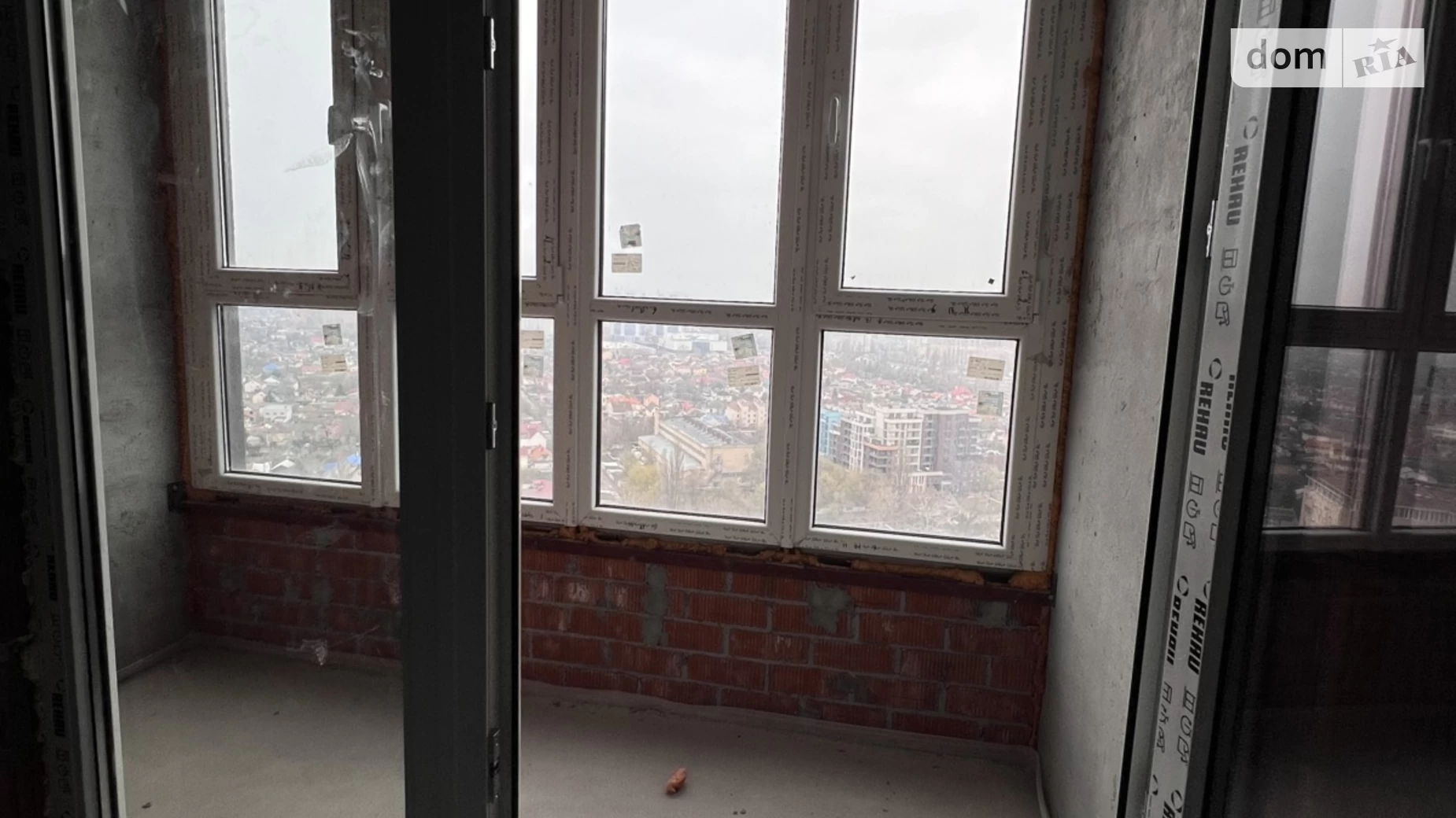 Продается 1-комнатная квартира 46 кв. м в Одессе, ул. Ивана Франко, 40 корпус 1 - фото 4