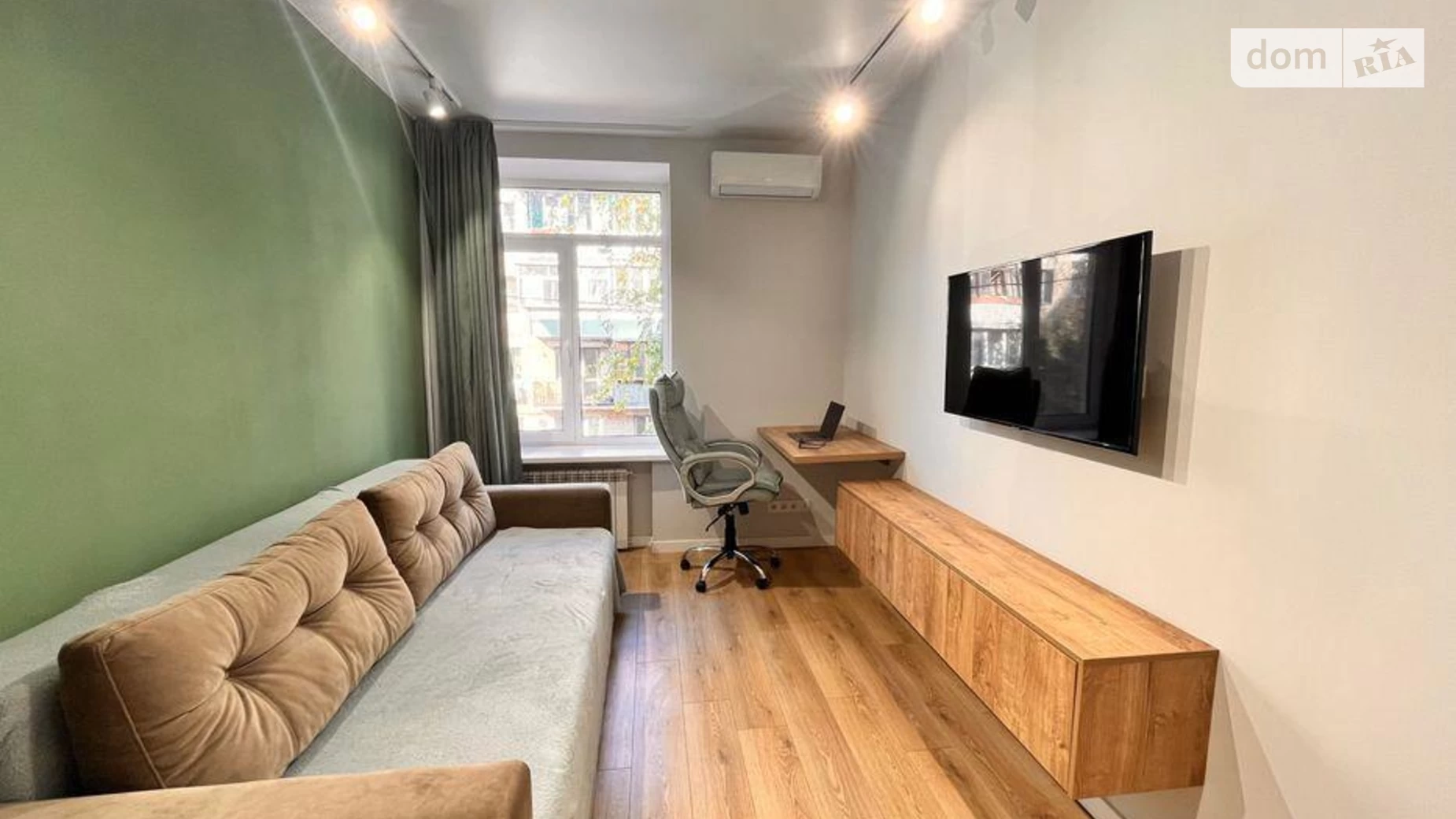 Продается 2-комнатная квартира 41.7 кв. м в Киеве, ул. Щекавицкая, 42 - фото 2