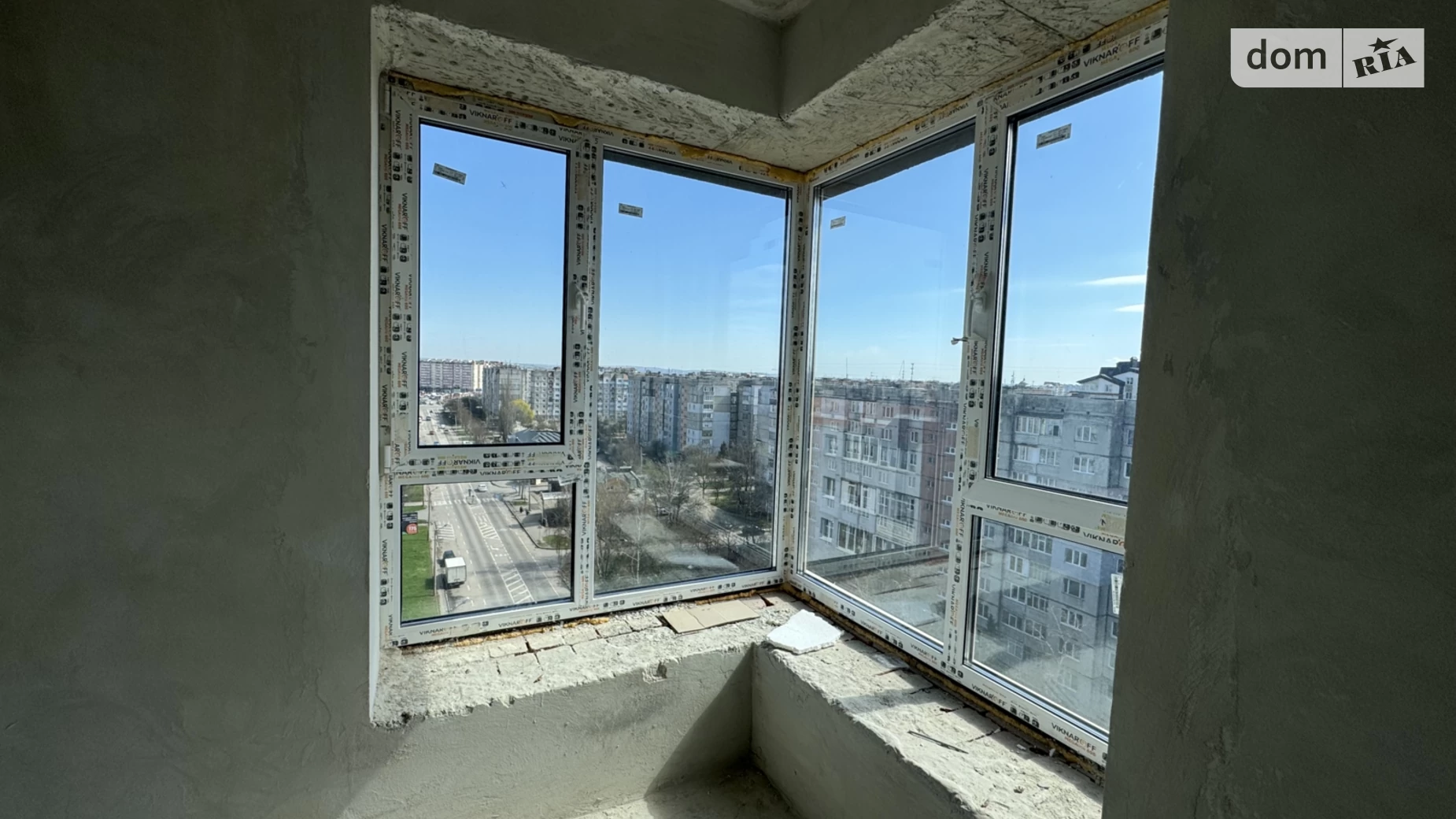 Продается 1-комнатная квартира 43 кв. м в Ивано-Франковске, ул. Иоанна Павла II, 6 - фото 2