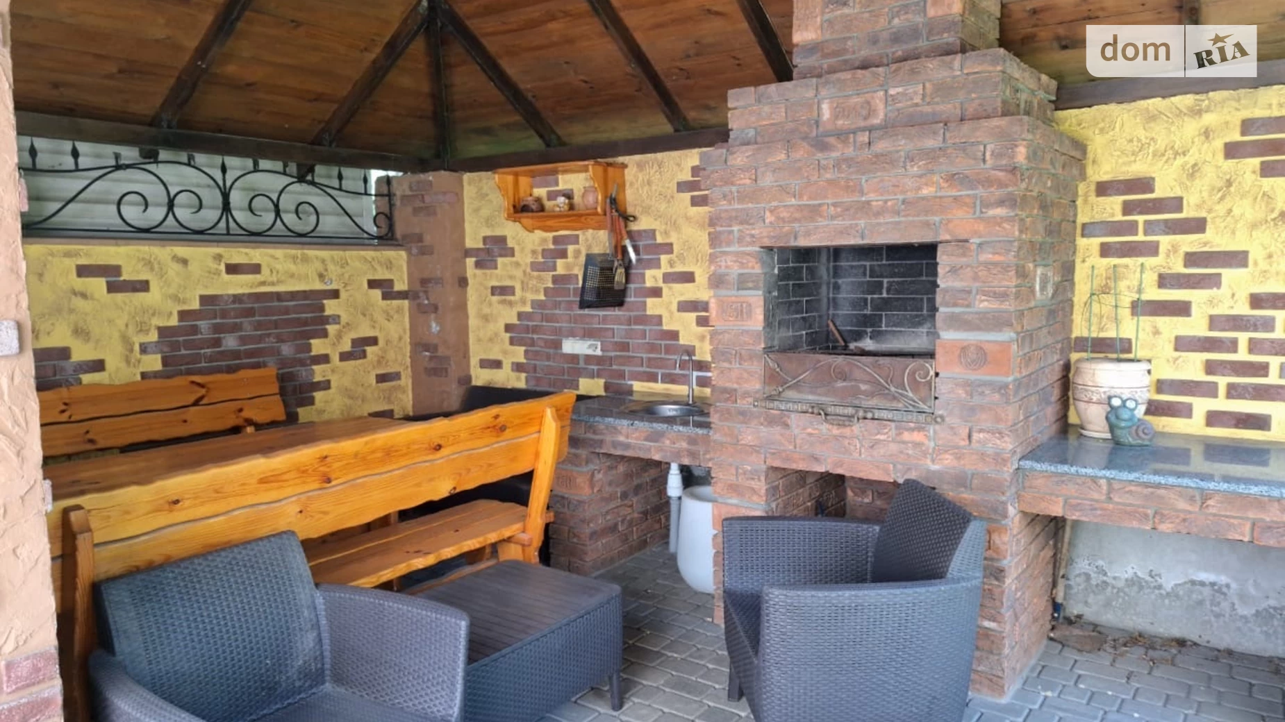 Продается дом на 2 этажа 241 кв. м с верандой, цена: 220000 $ - фото 4