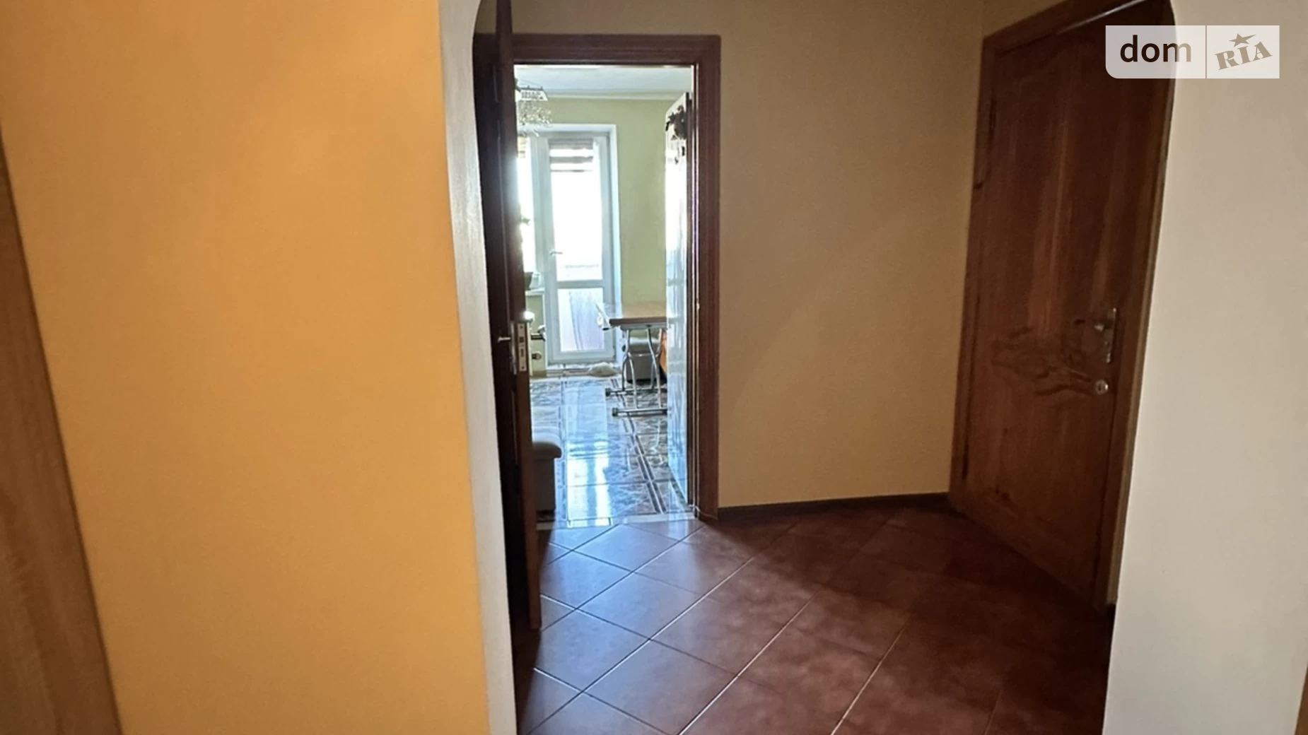 Продается 2-комнатная квартира 64.6 кв. м в Ровно, просп. Генерала Безручка, 14 - фото 4