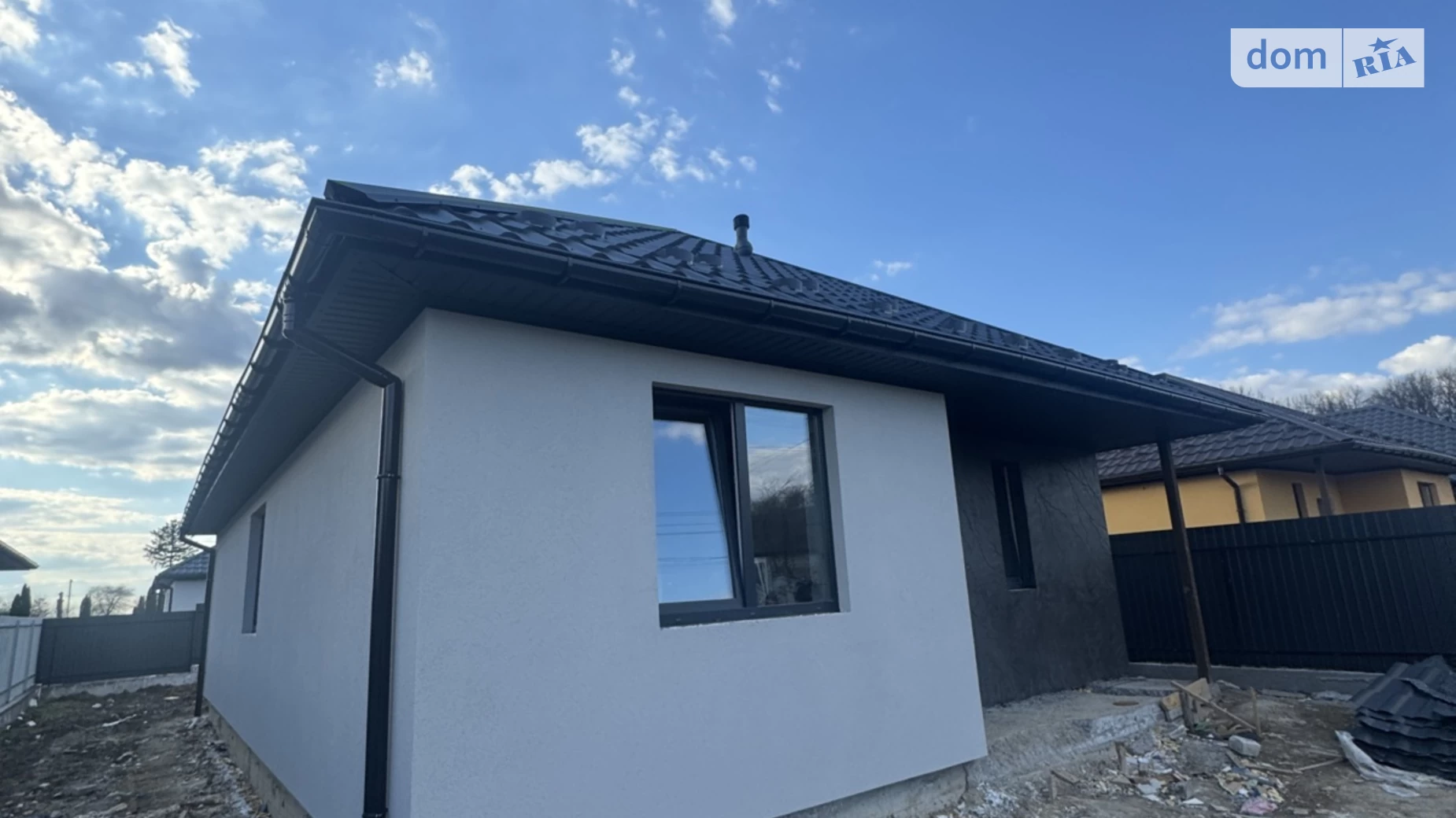 Продается одноэтажный дом 100 кв. м с бассейном, цена: 75000 $ - фото 2
