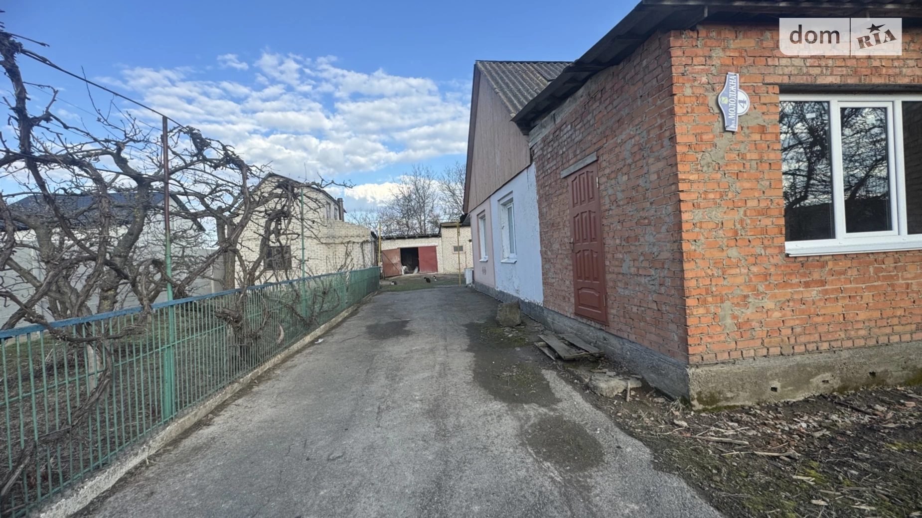Продается одноэтажный дом 110 кв. м с подвалом, цена: 100000 $ - фото 2