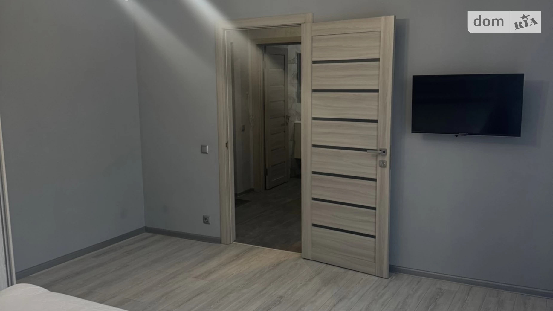 Продается 1-комнатная квартира 41 кв. м в Ужгороде, ул. Заньковецкой, 35А - фото 4