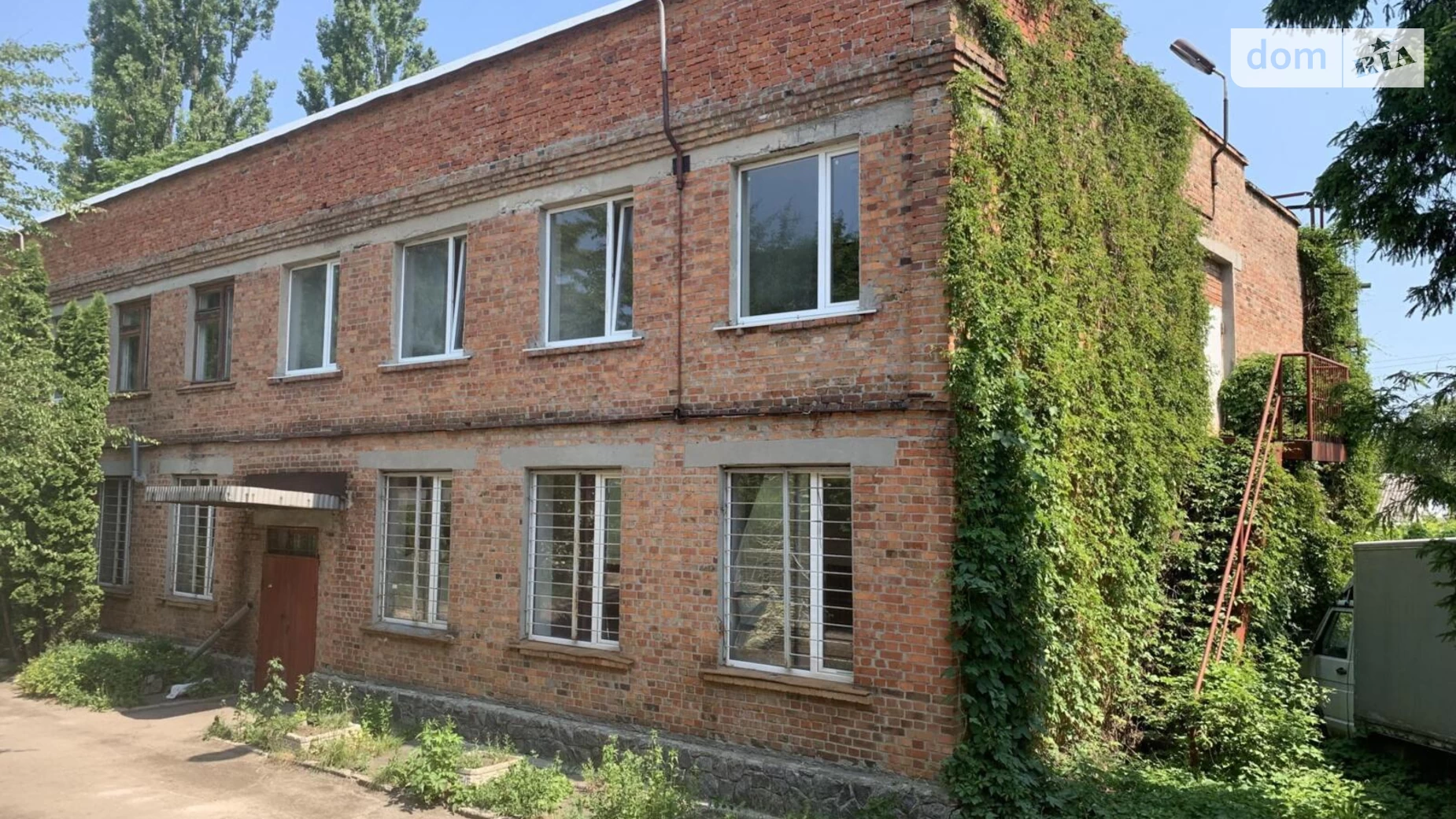 Продается помещения свободного назначения 650 кв. м в 2-этажном здании, цена: 320000 $ - фото 2