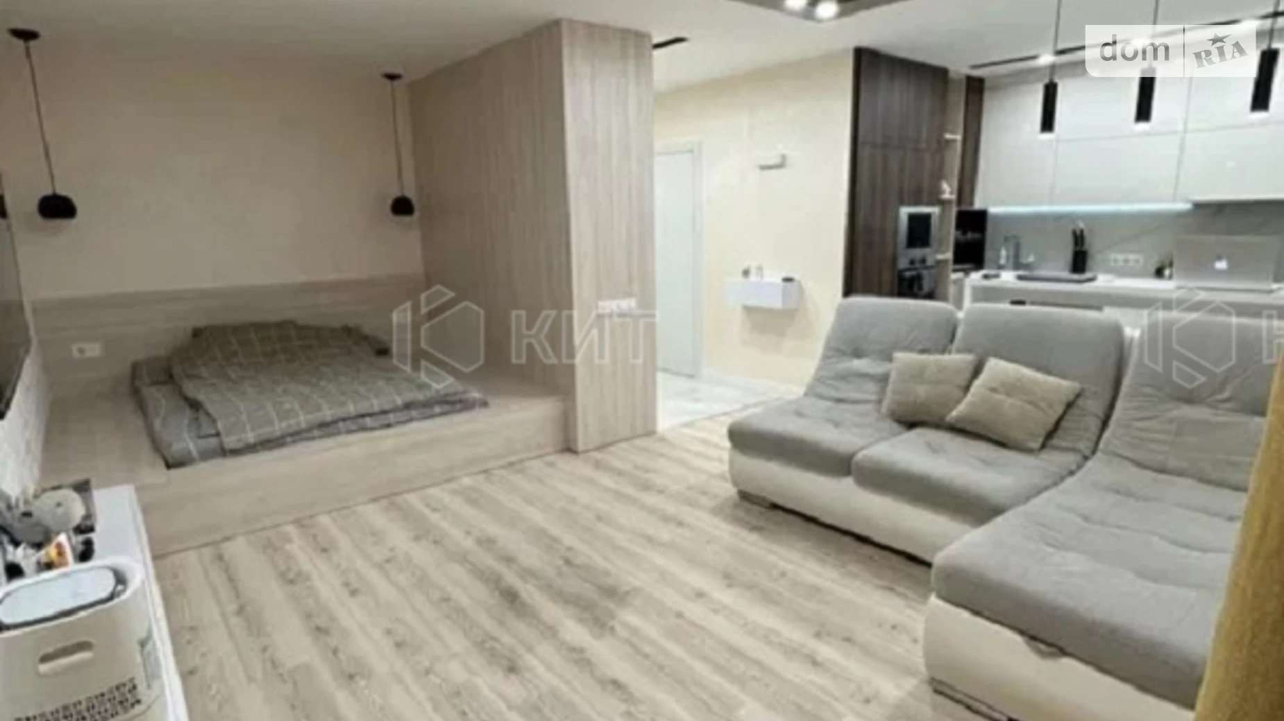Продается 1-комнатная квартира 42 кв. м в Харькове, ул. Гвардейцев-Широнинцев, 29А - фото 4