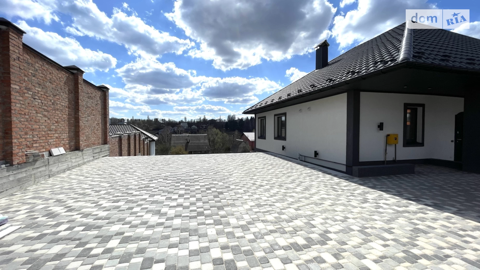 Продается одноэтажный дом 207 кв. м с гаражом, цена: 249000 $ - фото 5